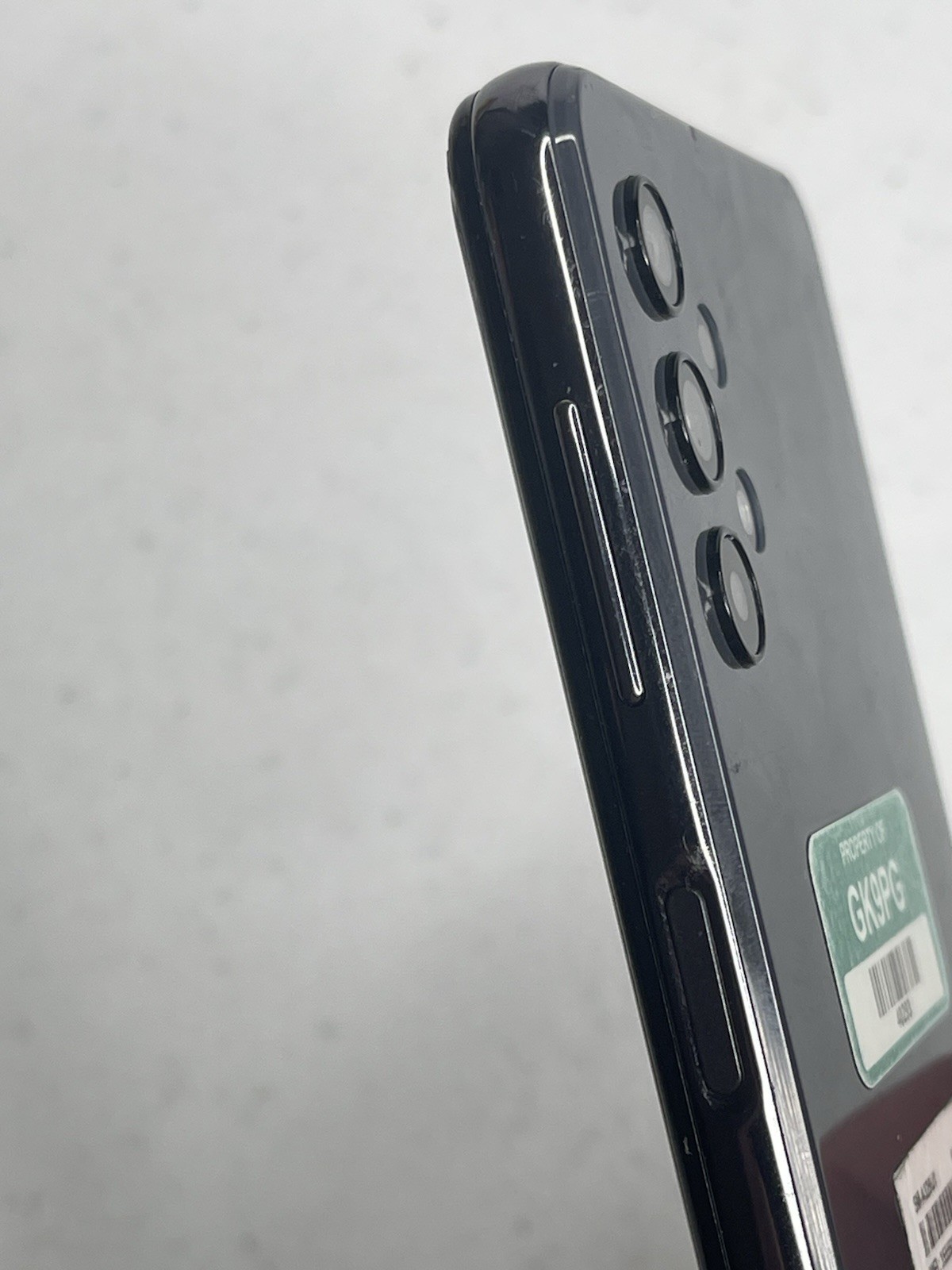 Samsung Galaxy A326U1 For Parts AS IS Cracked Screen Only Powers On Briefly