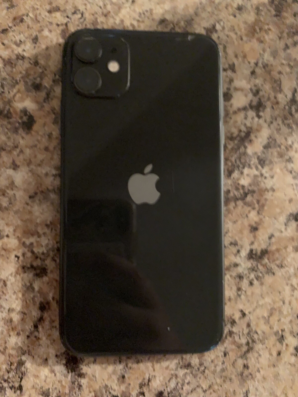 Apple iPhone 11 – 64GB – Black (Unlocked) A2111 (CDMA + GSM)