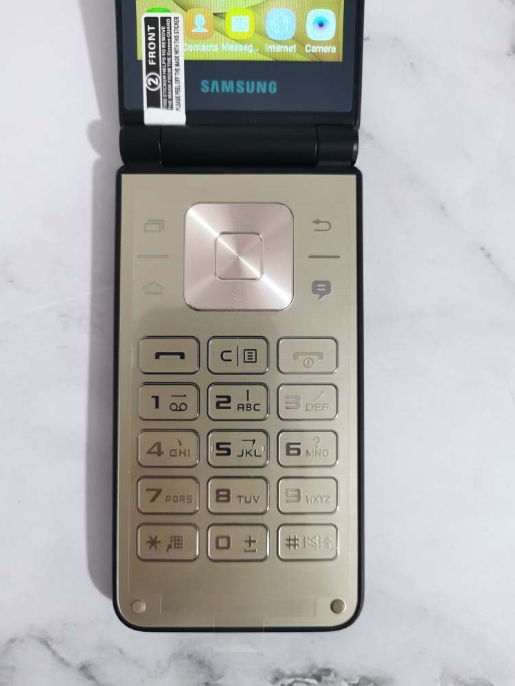 SM-G1600 Samsung Galaxy Folder 16GB Android Factory Unlocked Flip Smartphone