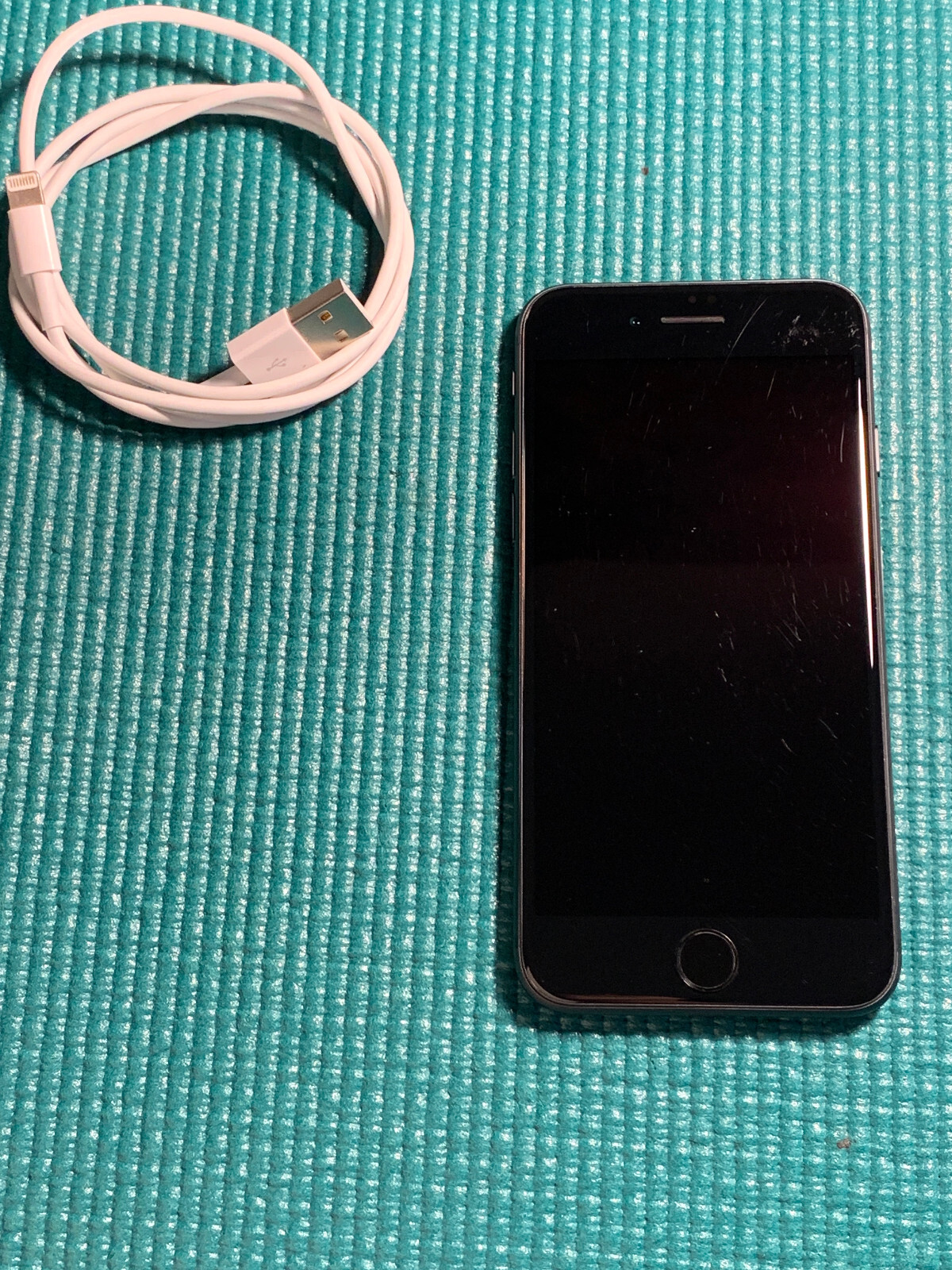 Apple iPhone 8 64GB Unlocked Smartphone – Space Gray A1905 (GSM)