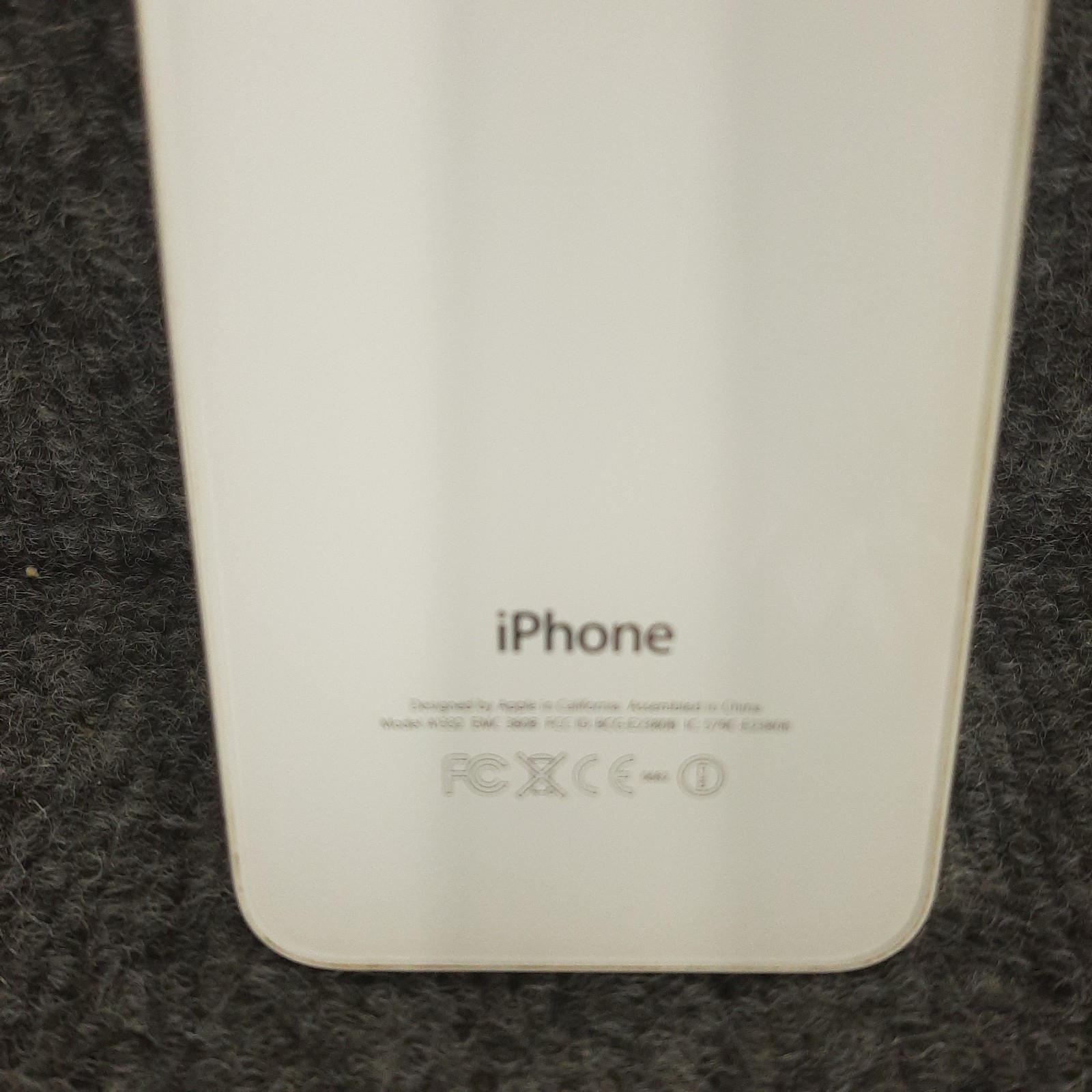 Apple iPhone 4 A1332 Nice Cosmetic Condition Untested Parts or Repair