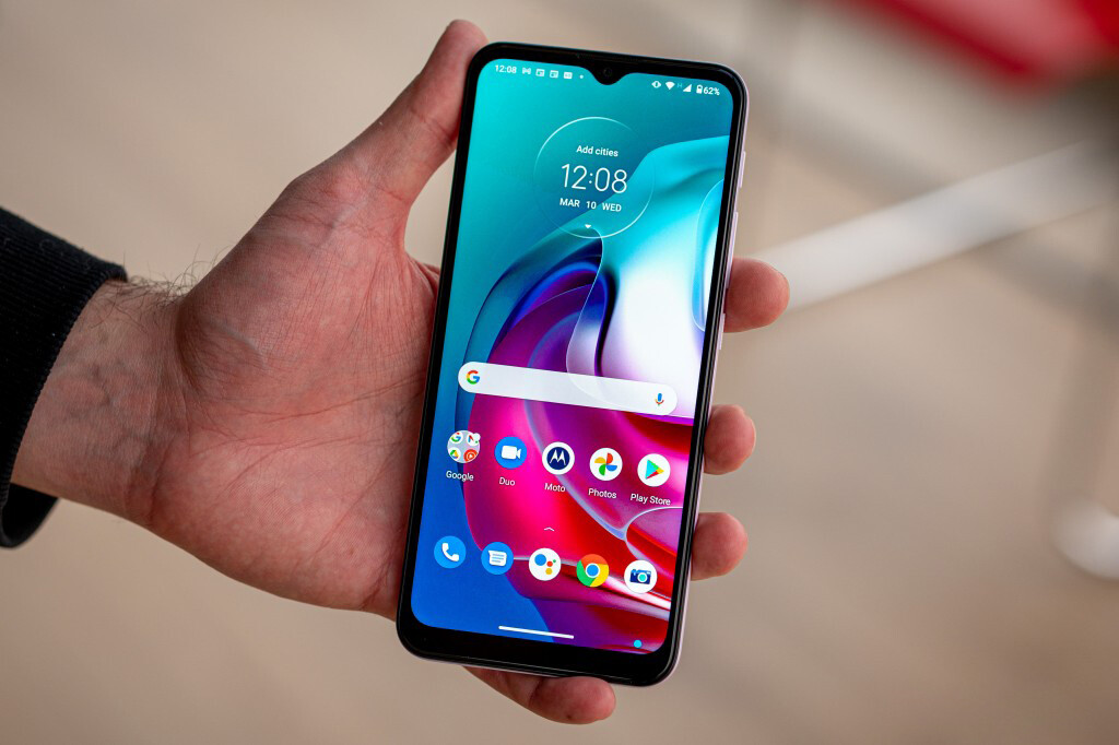 Motorola Moto G30 (2021) 6.5″ 128GB 4GB RAM 64.0MP Phone Android Dual SIM