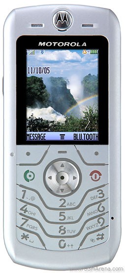 Motorola L6 Feature Phone 2in 0.3MP 11MB Storage 2G cell phone