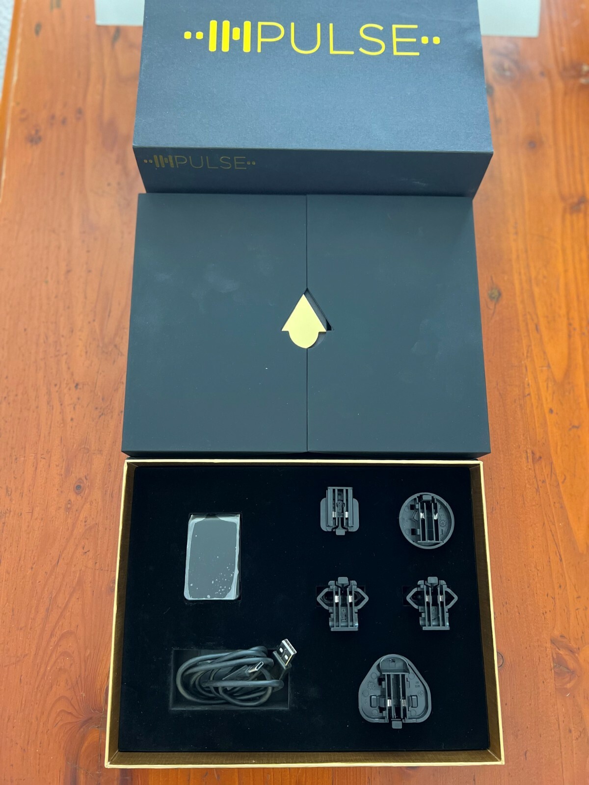 3 NEW Impulse K1 Cell Phone from CryptoData – 1 Gold, 1 Black, 1 – Unlocked