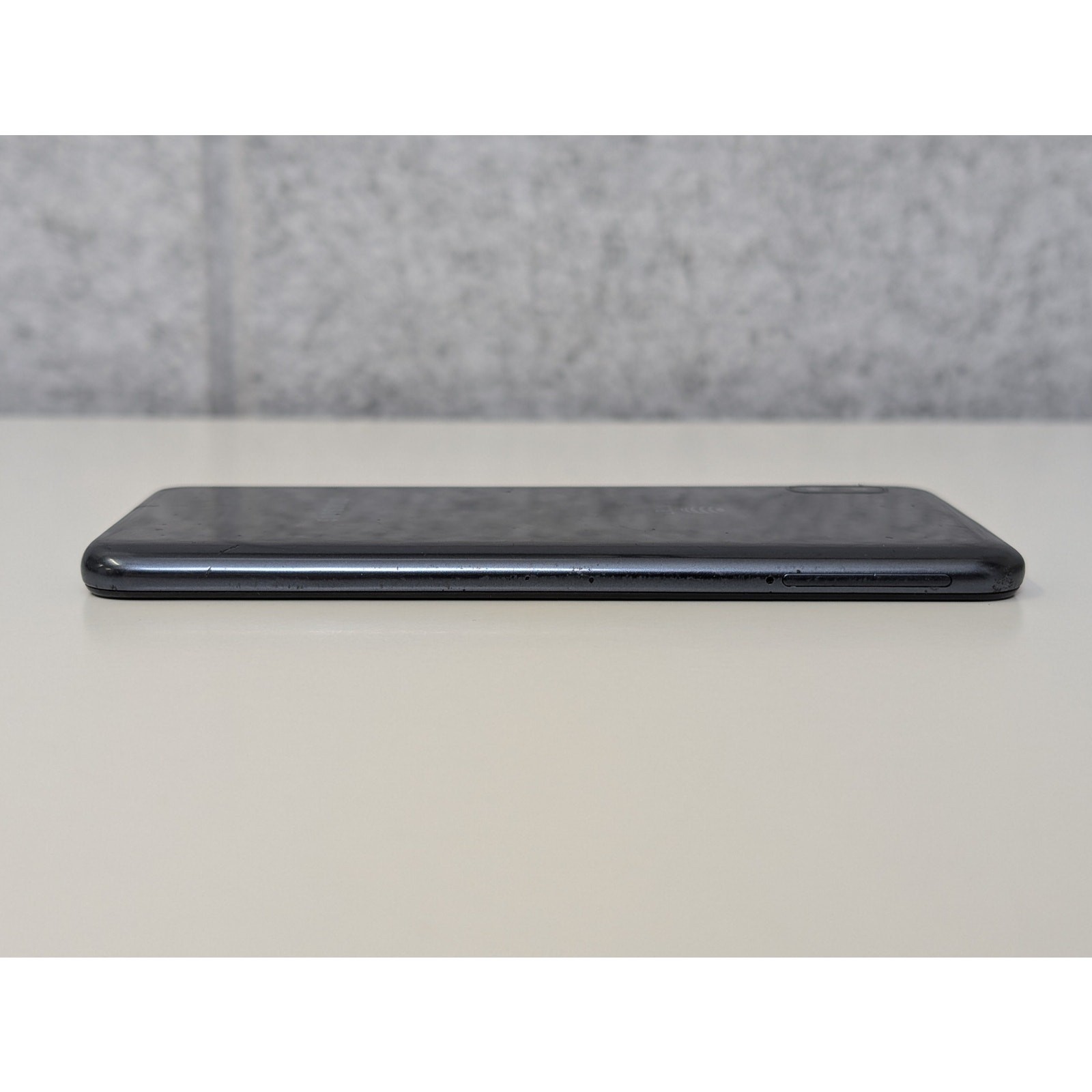 Samsung Galaxy A10e SM-A102U (Network Locked to AT&T) – 32GB – Black – USED