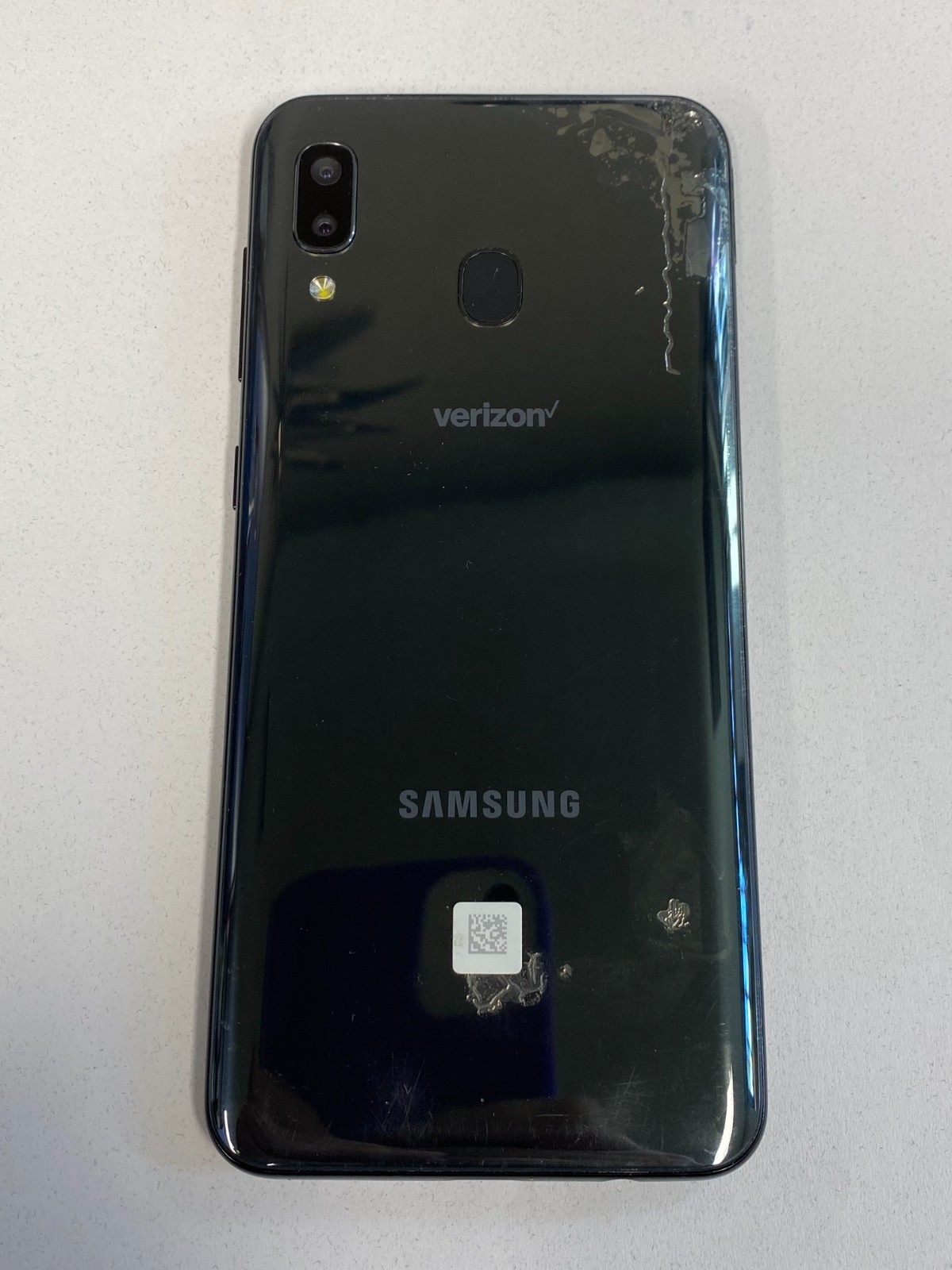 Samsung Galaxy A20 32GB SM-A205U Verizon Black – Back Panel Damage PARTS