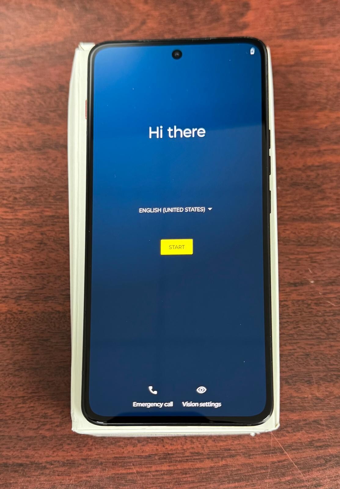 Open Box – ThinkPhone by Motorola XT2309-3 256GB 8GB (UNLOCKED) – Gray