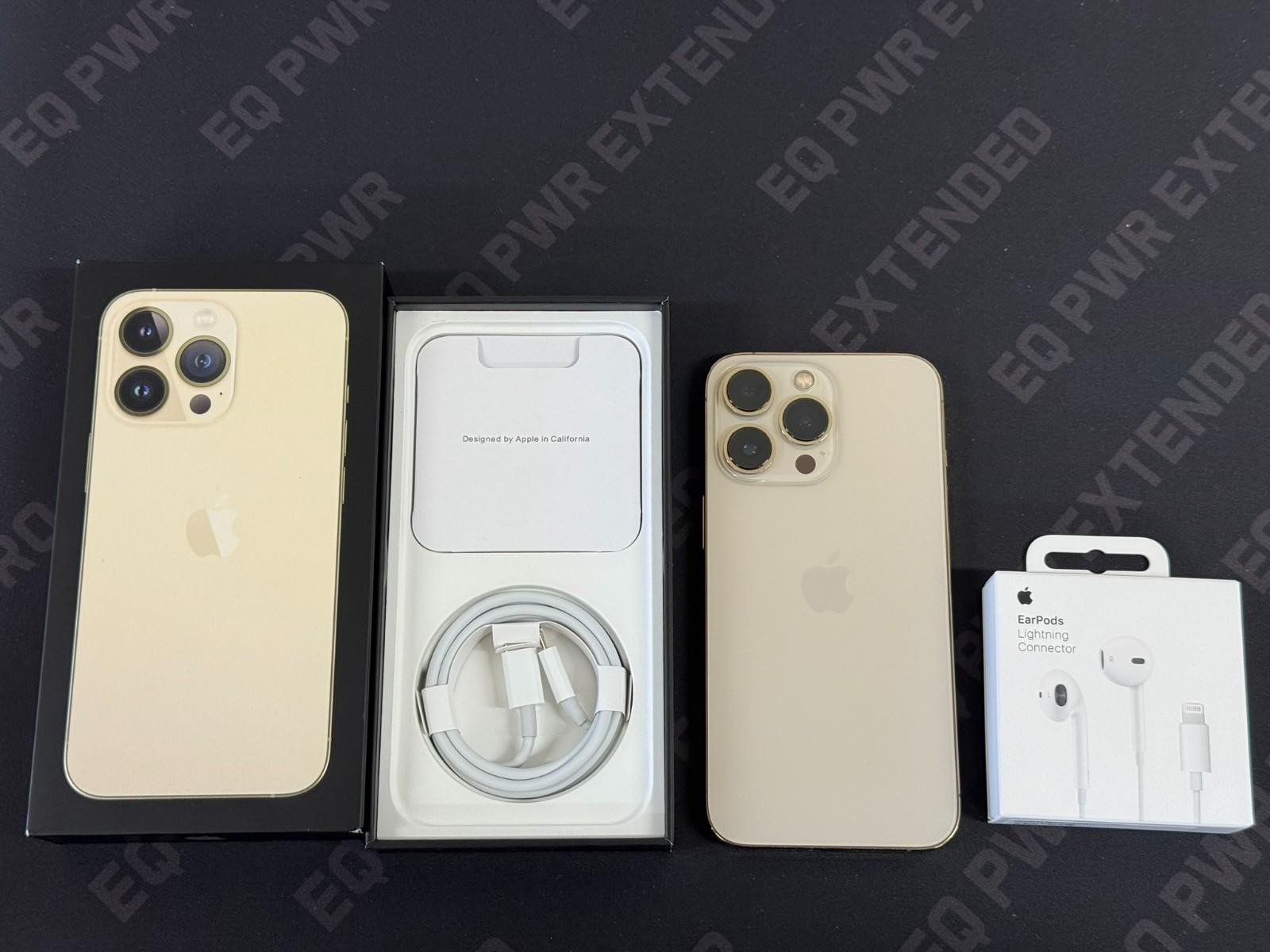 Apple iPhone 13 PRO A2483 Factory Unlocked 512GB 256GB + Apple Headset Bundle