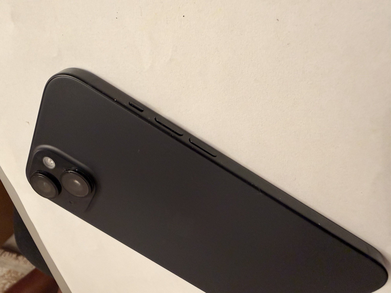 Apple iPhone 15 – 256 GB – Black (Unlocked) Fair – A2846