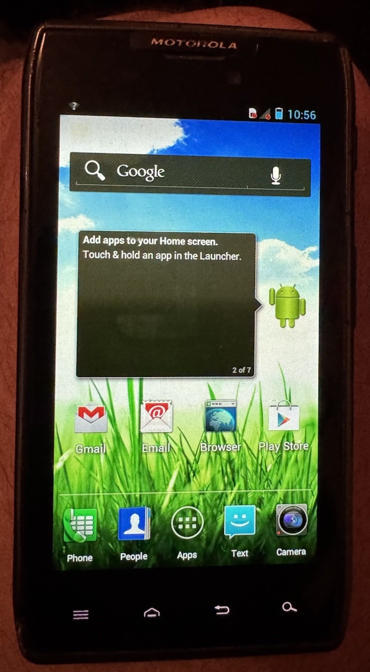 Motorola Razr Droid 8GB XT908 Black Verizon Cell Phone Good Used One Issue