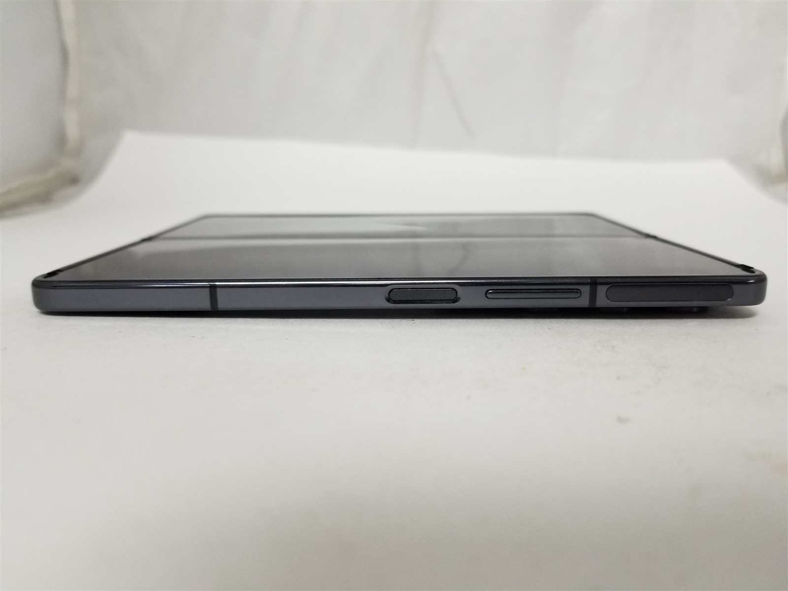 Samsung Galaxy Z Fold5 1TB Black SM-F946U1 (Unlocked) Damaged zD2724