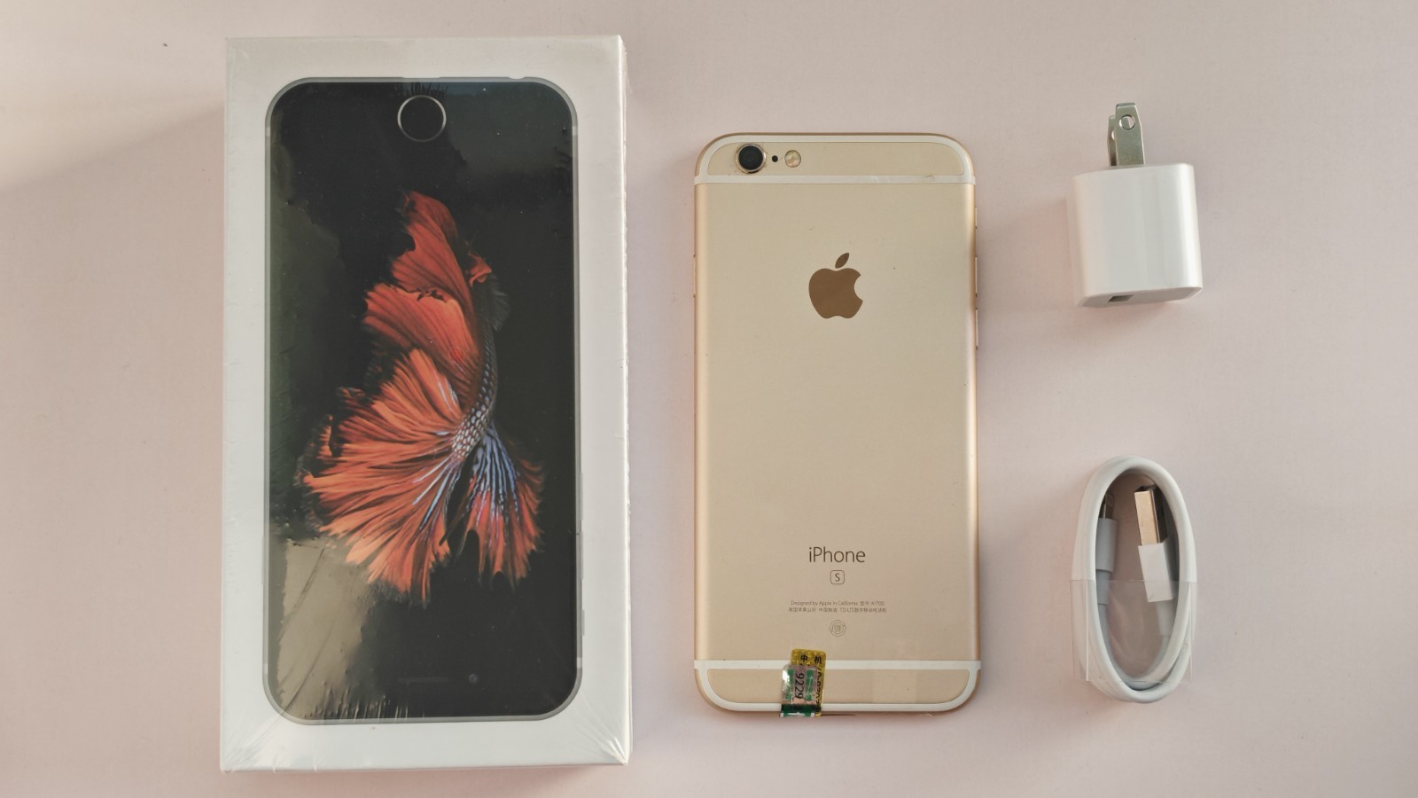 Apple iPhone 6s Unlocked – 16GB 32GB 64GB 128GB -Random Color