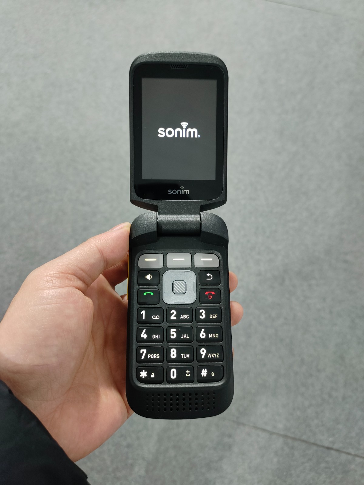 Sonim XP3 Plus(XP3900)16GB Factory Unlocked (Any Carrier) 4G LTE Ultra Rugged