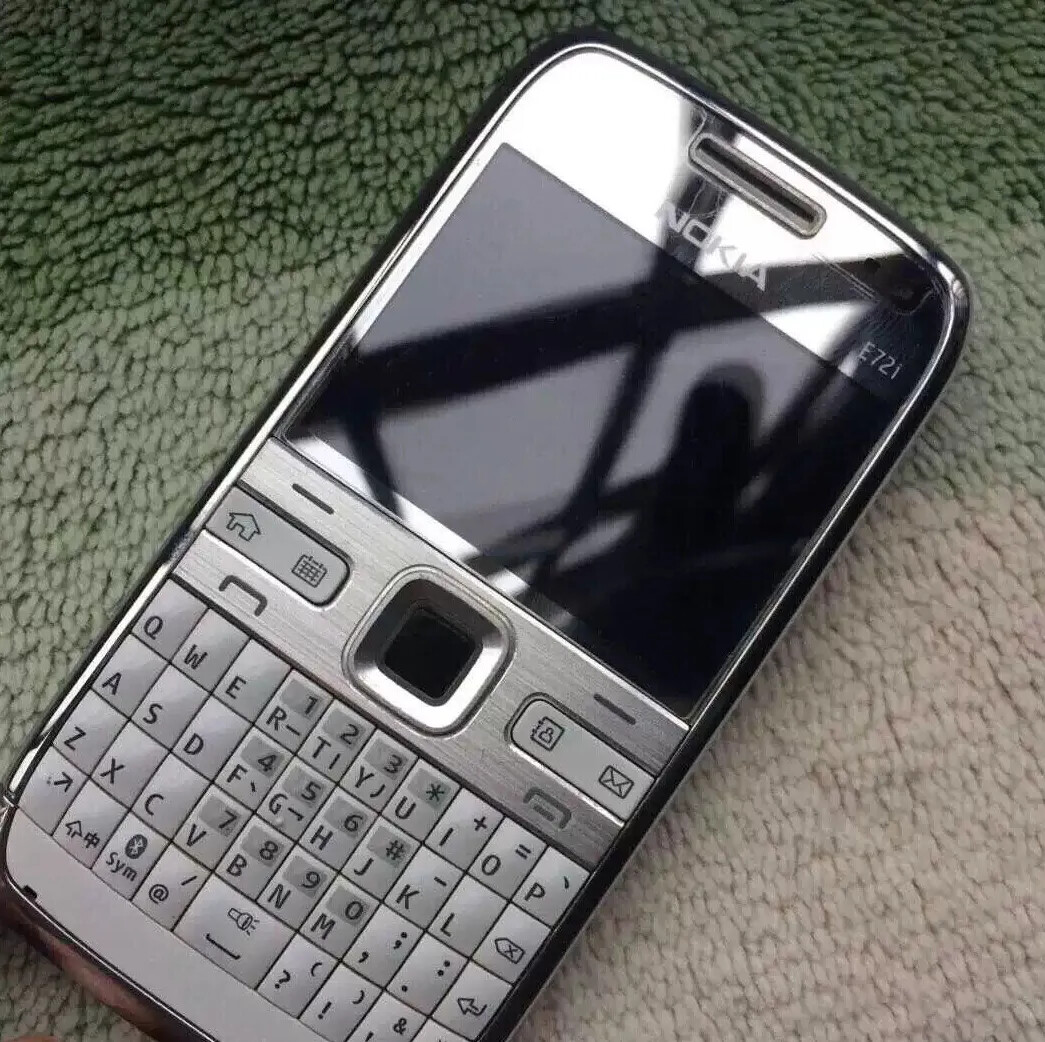 Original Unlocked Nokia E71 QWERTY Keypad Phone Mobile Phone Black Sliver Brown