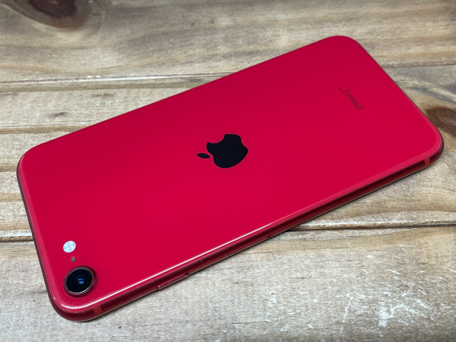 Apple iPhone SE 2nd Gen – RED – 256 GB (Unlocked) A2275 – Works – Bad Screen