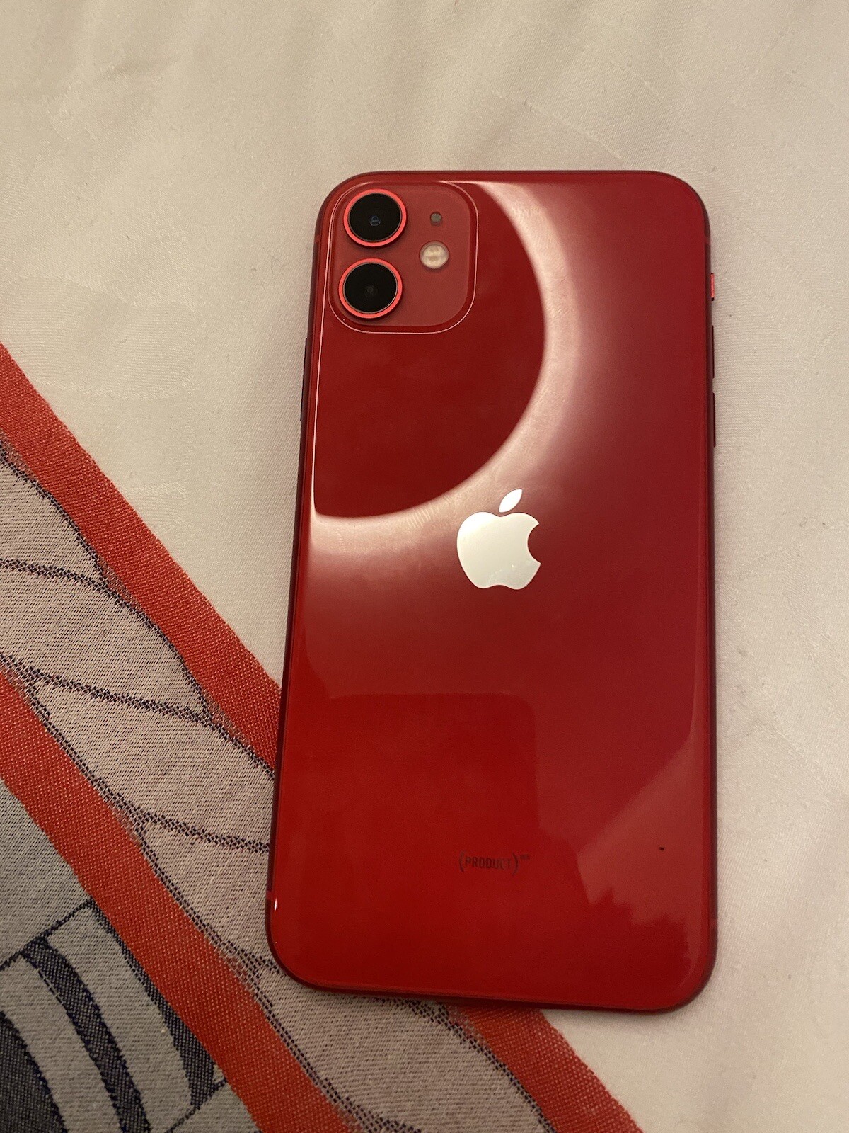 Apple iPhone 11 Pro – 256GB – Gold (Unlocked) A2160 (CDMA + GSM)