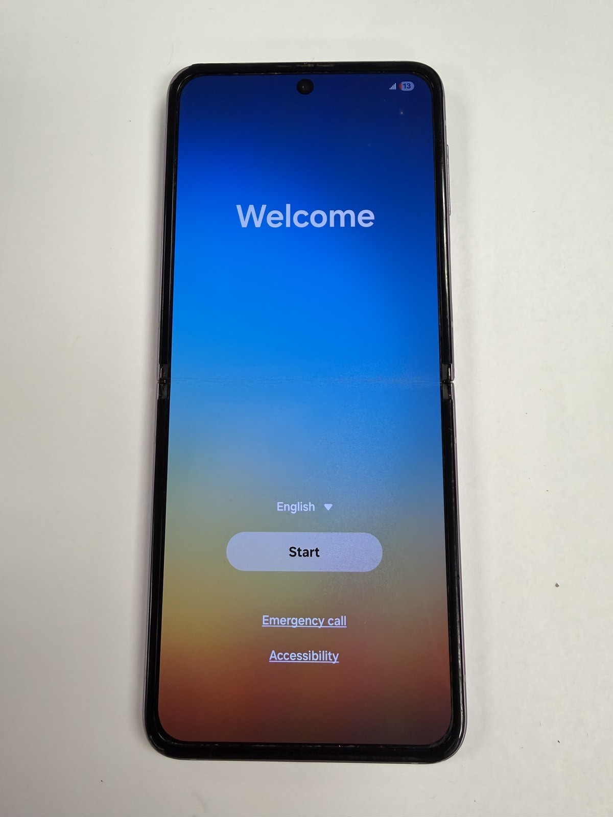 Samsung Galaxy Z Flip3 5G SM-F711U 128GB Unlocked Pre-Owned/Great C
