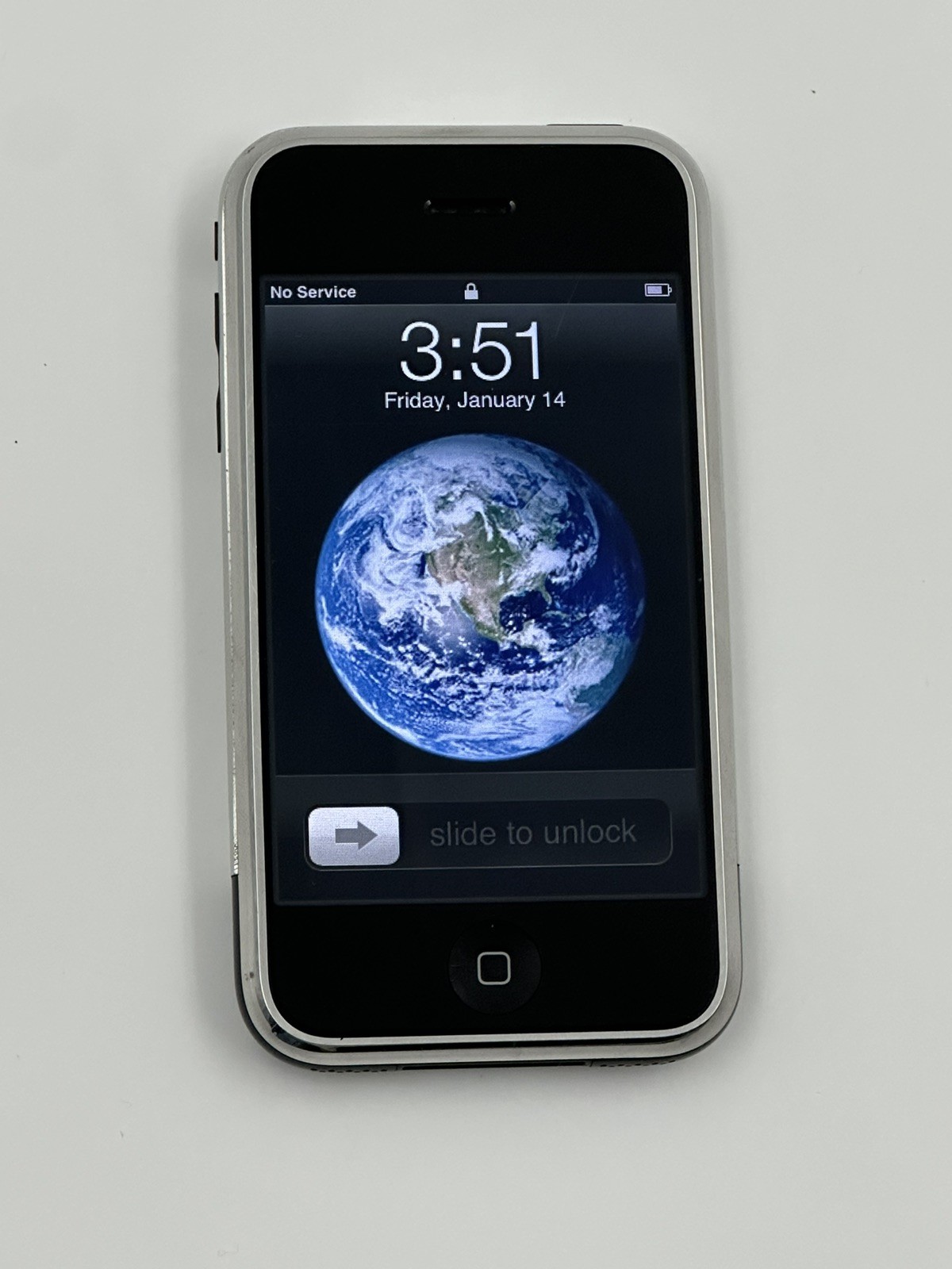 iOS 1.0 Apple iPhone 1st Generation – 8GB – Black A1203 (GSM) 2G MA712LL/A