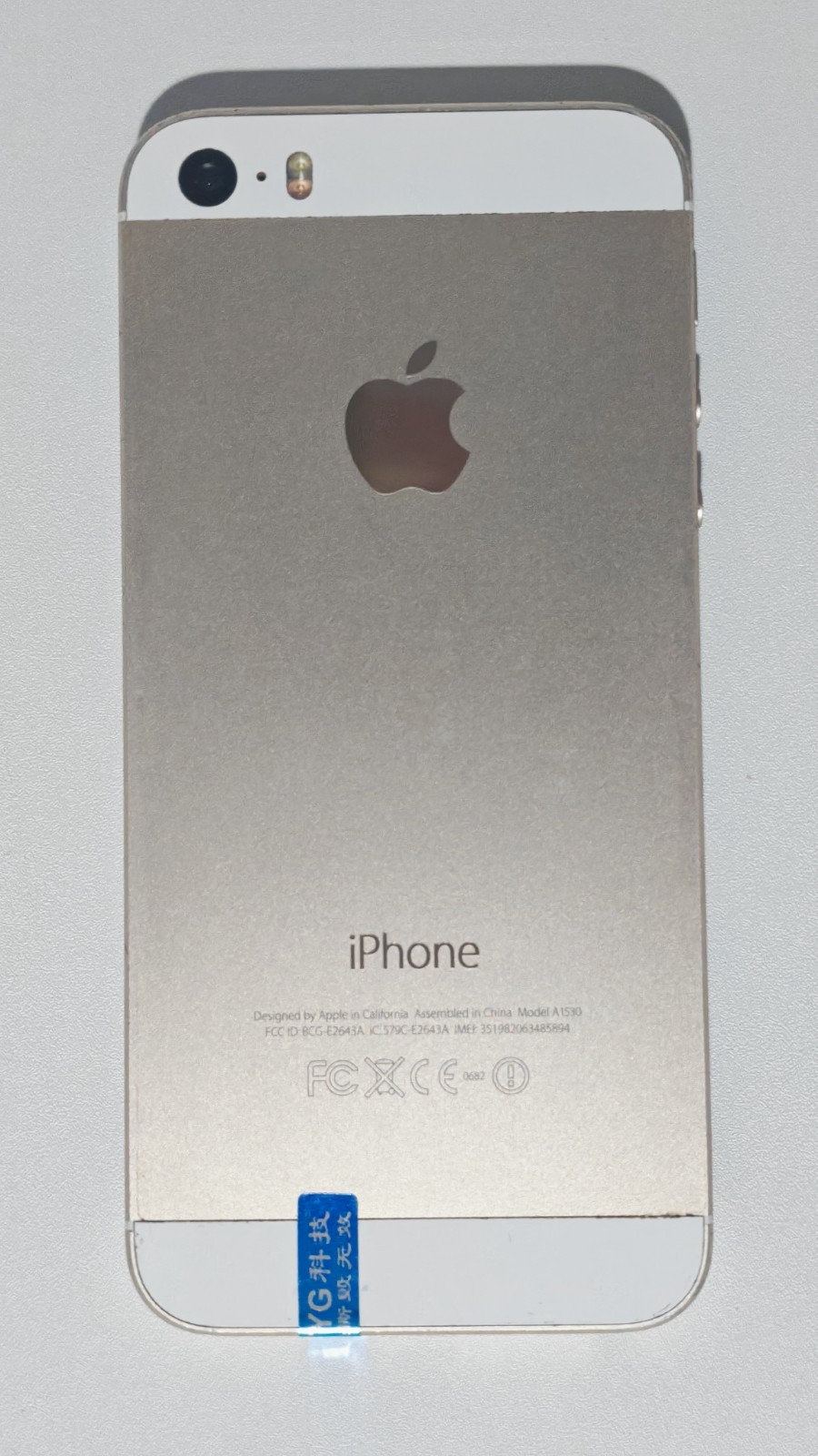 Apple iPhone 5s Unlocked 16 GB/32 GB/64 GB Gold Gray Silver Good Condition