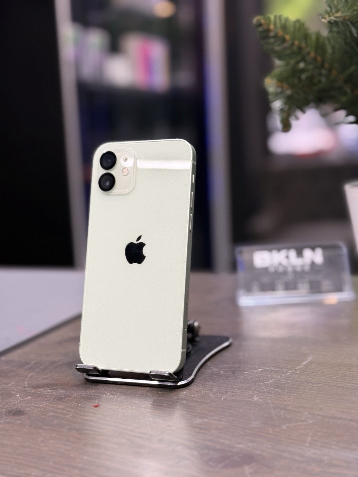 Apple iPhone 12 128GB White Unlocked iOS 5.4in 12MP Bar (Iphone12)