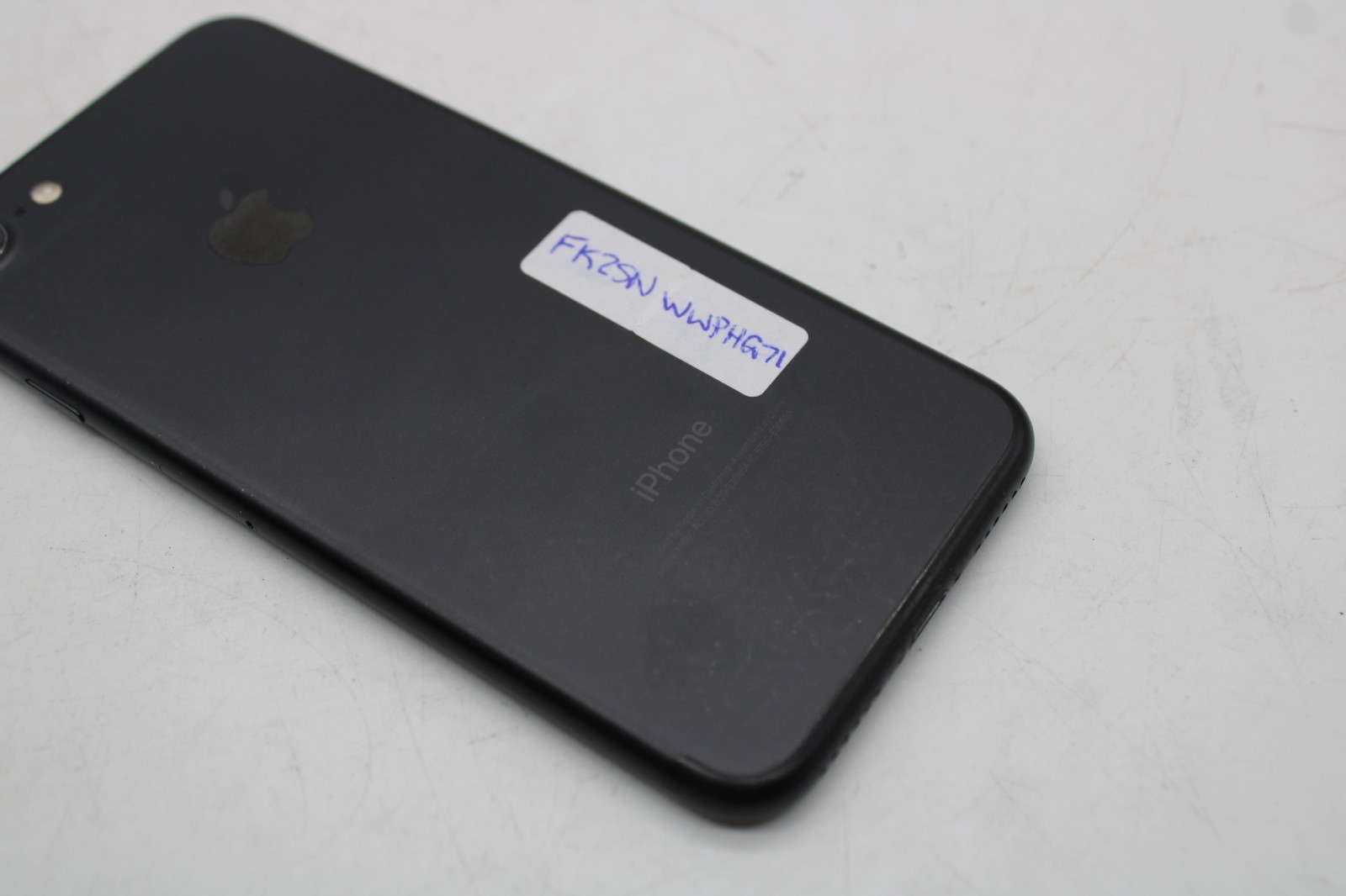 Apple iPhone 7 – MNAJ2LL/A, 128GB, 78% Battery, Verizon – See Desc.