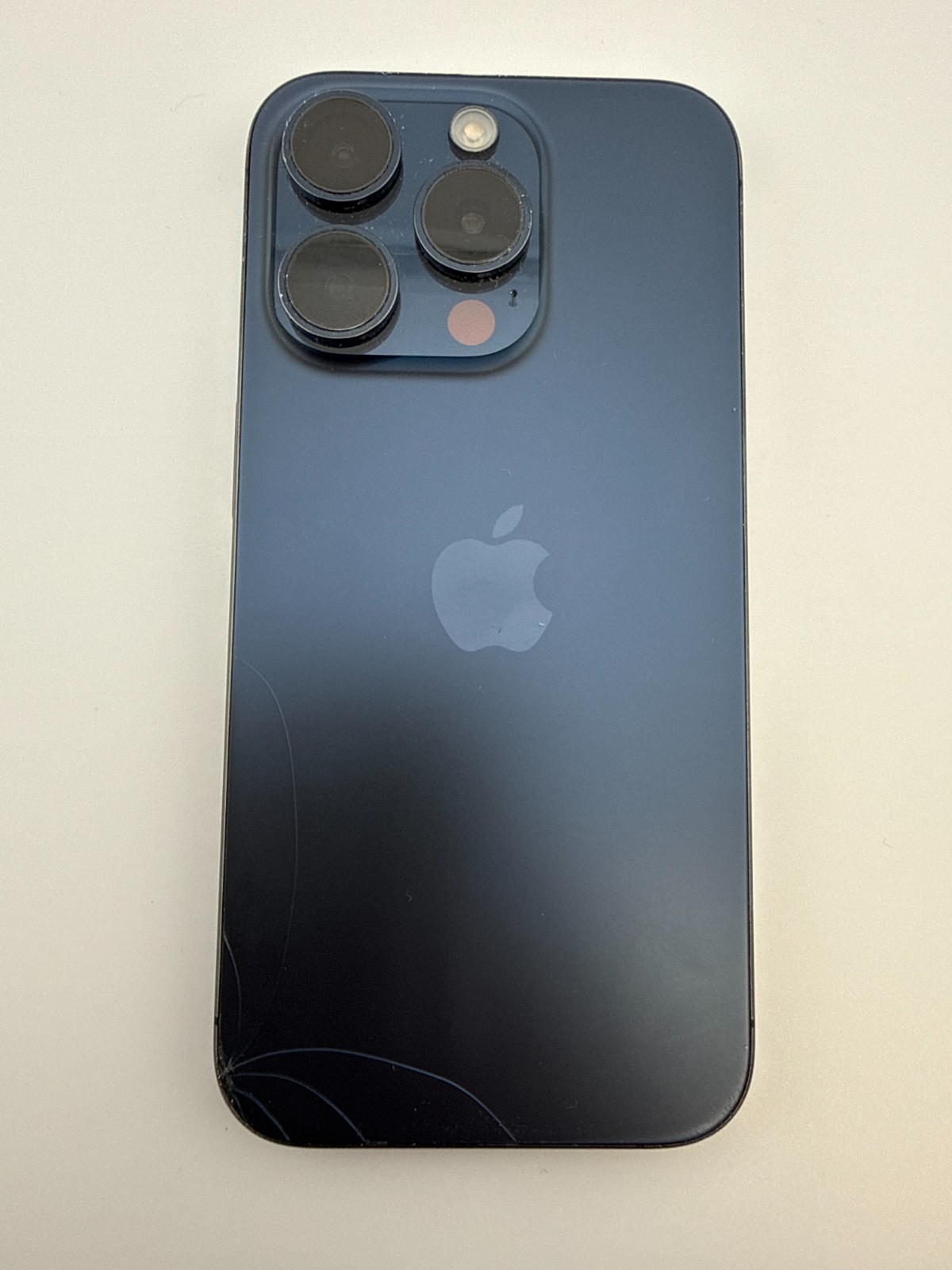 Apple iPhone 15 Pro A2848 128GB Blue Titanium READ CRACKED US Sprint/T-Mobile