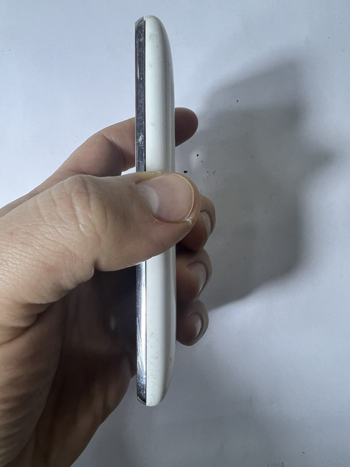 iPhone 3GS 16GB White A1241 MB705LL – rare iOS 4.2.1 (8C148) Tested and Working