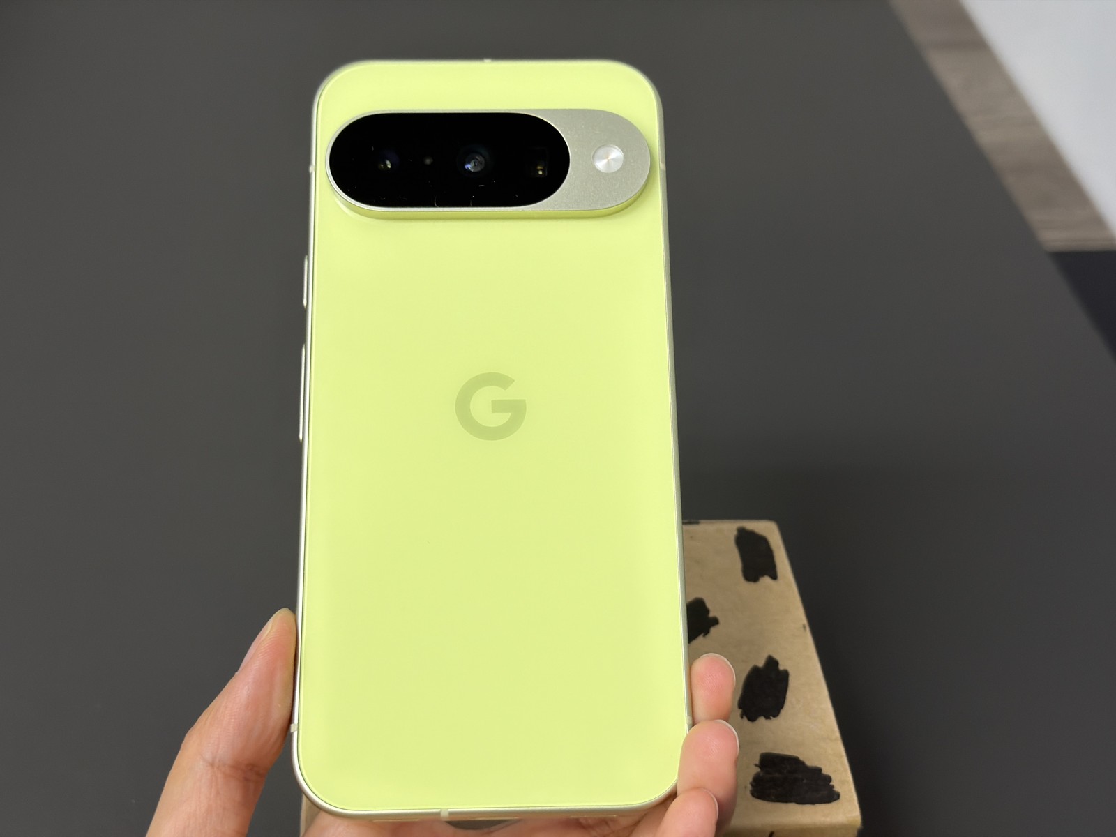 New Open Box Google Pixel 10 128GB Lemongrass Unlocked (100% Battery, Cycle 1)