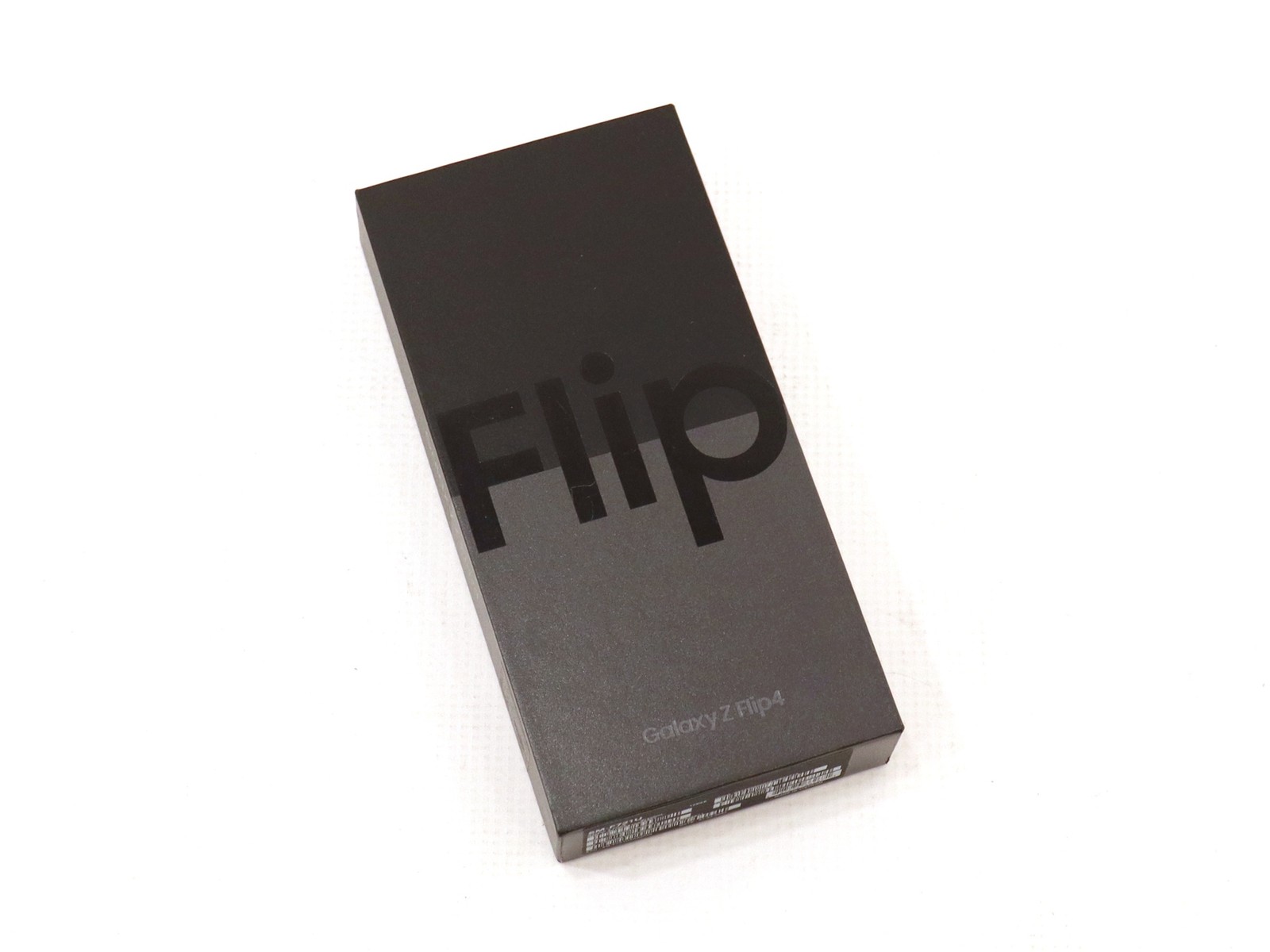Samsung Galaxy Z Flip4 (Spectrum) SM-F721U 128GB Graphite