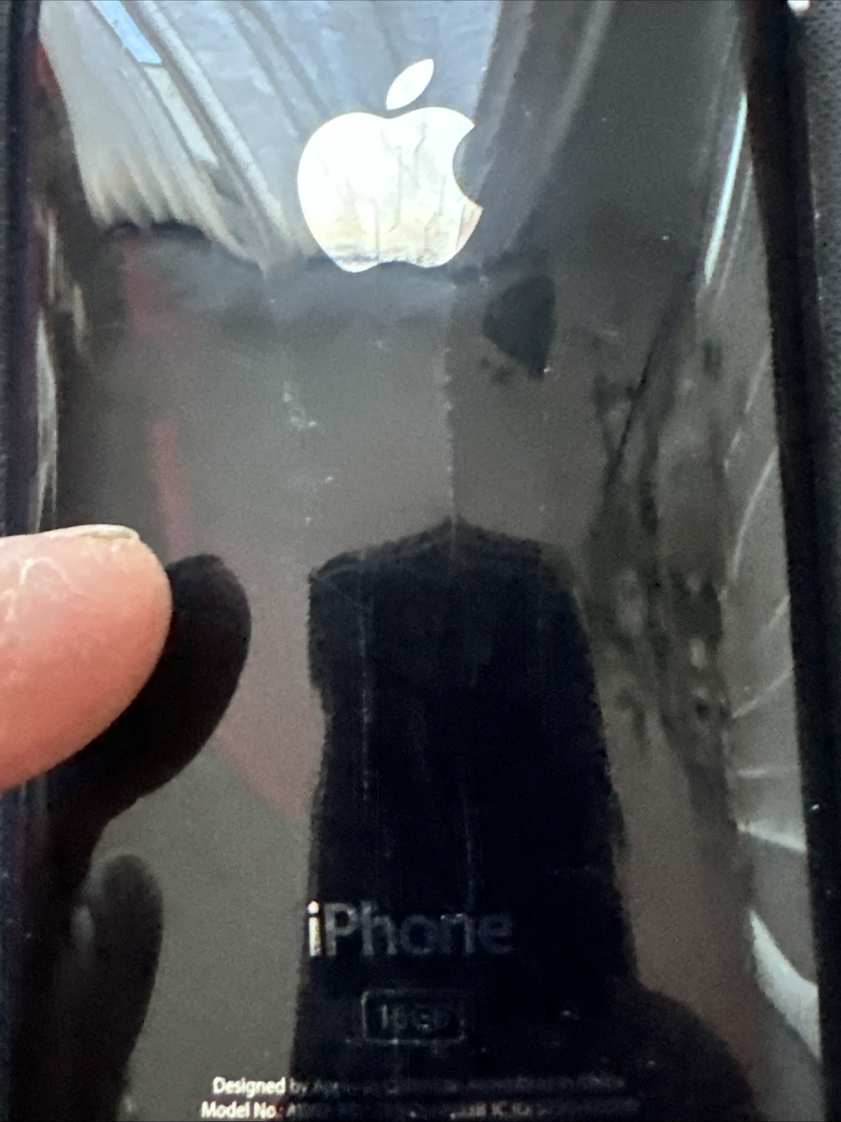 Apple iPhone 3GS – 32GB – Black (Unlocked) A1303 (GSM)   