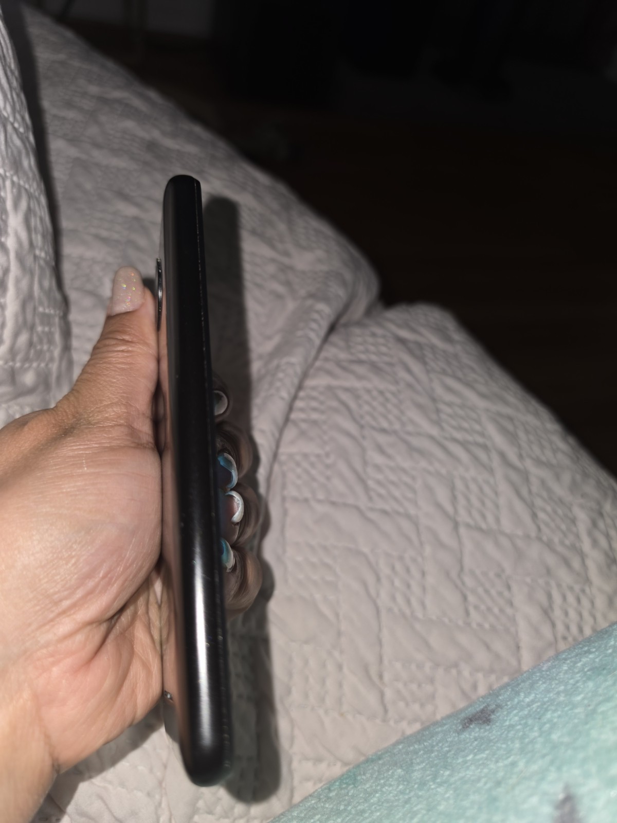 Assurance Wireless Smartphone – FOR PARTS / NOT WORKING – Stuck on Blue Screen
