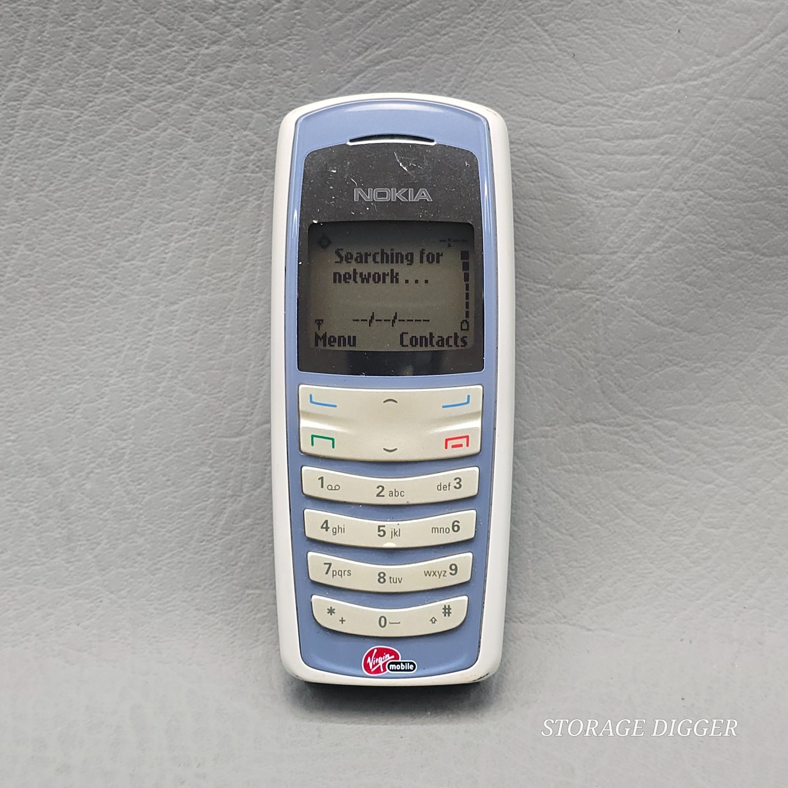 VTG Nokia 2115i Blue and White Virgin Mobile Cellular Phone, No Sim Card Slot