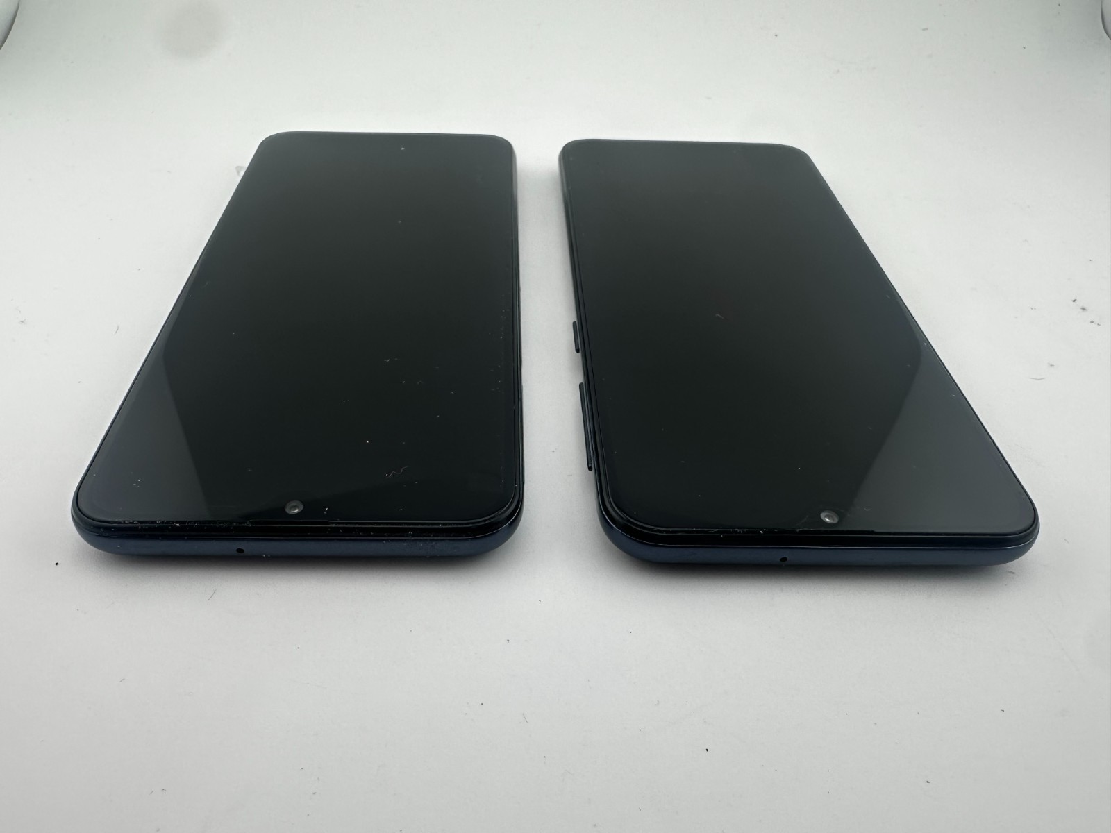 Samsung Galaxy A10e SM-A102U – 32GB – Black (T-Mobile) – LOT OF 2