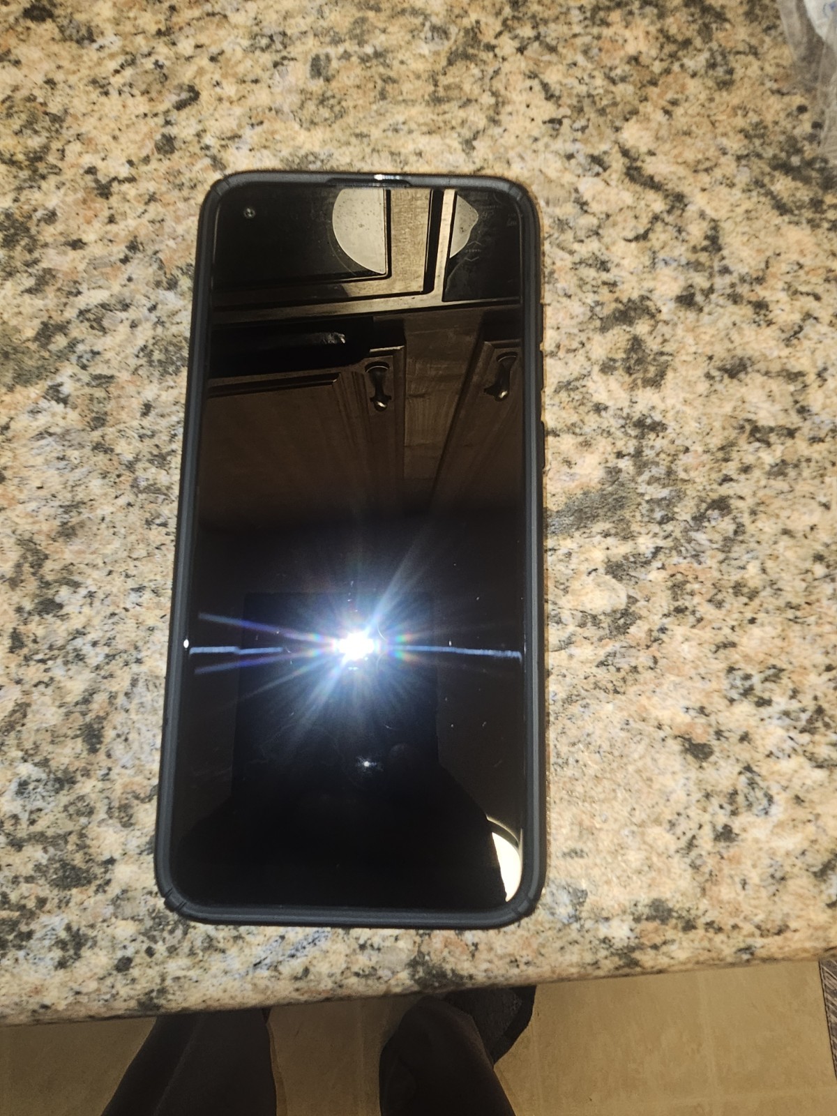 Samsung Galaxy A11. SIM Unlocked. With C ase & 2gb Thumb drive.