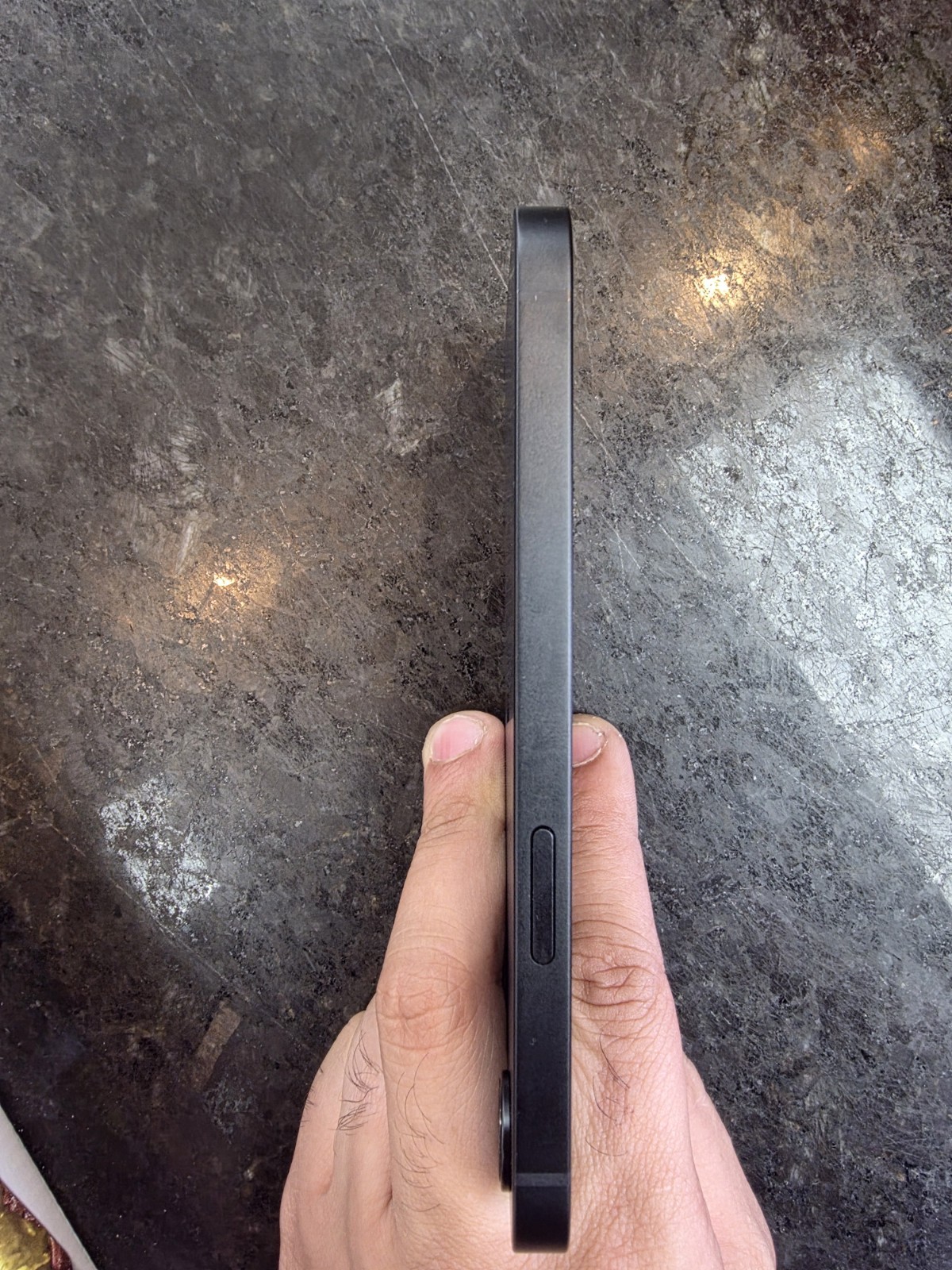 Apple iPhone 16e – 128 GB – Black (Cricket Wireless)