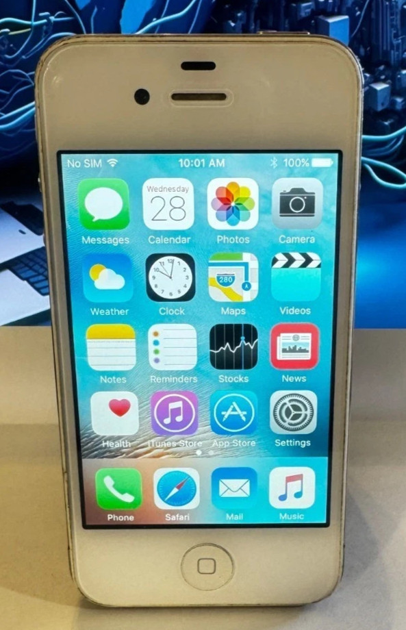 Apple iPhone 4s – 16 GB – White (Unlocked)