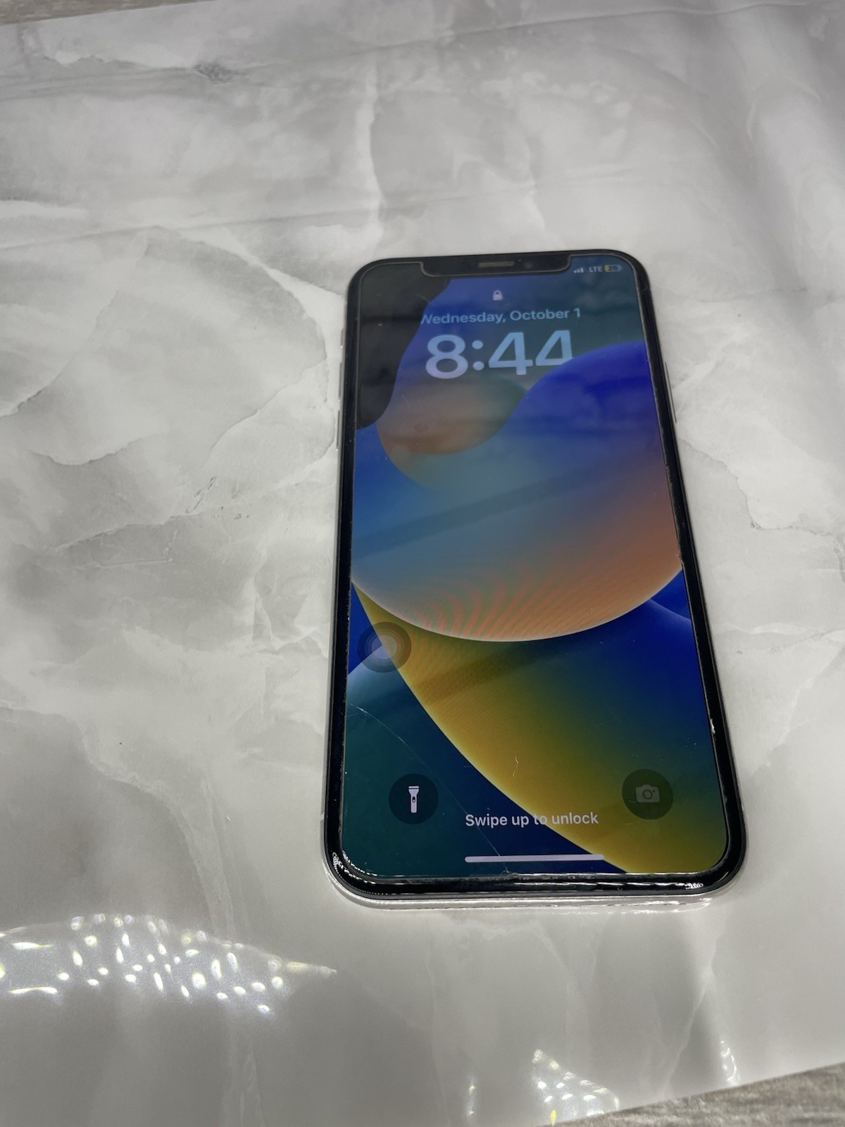 Apple iPhone X 256GB Unlocked White Mint Mobile LTE T- Mobile