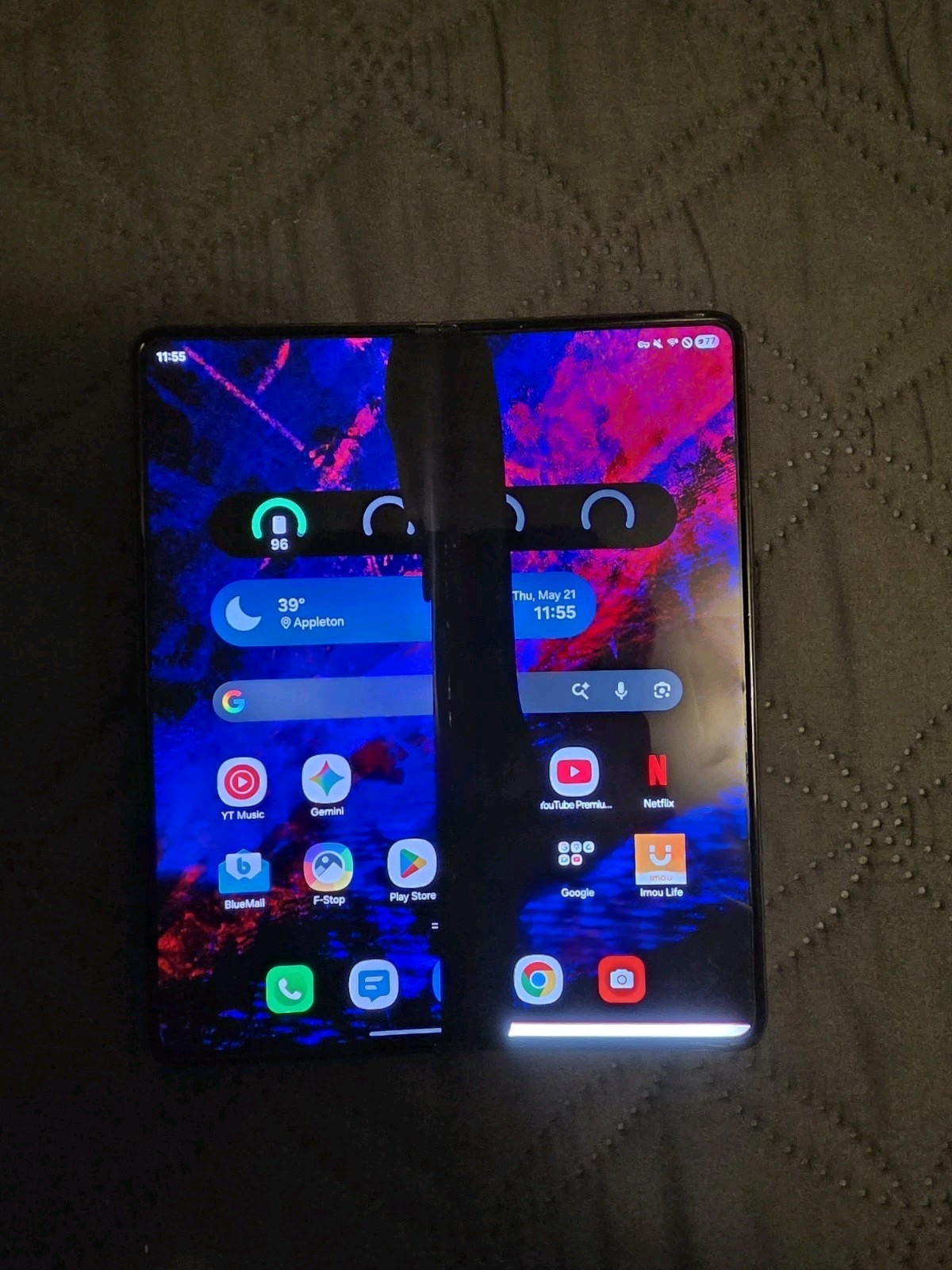 Samsung Galaxy Z Fold5 256GB -Unlocked – BAD LCD INNER SCREEN SCREEN -FOR PARTS