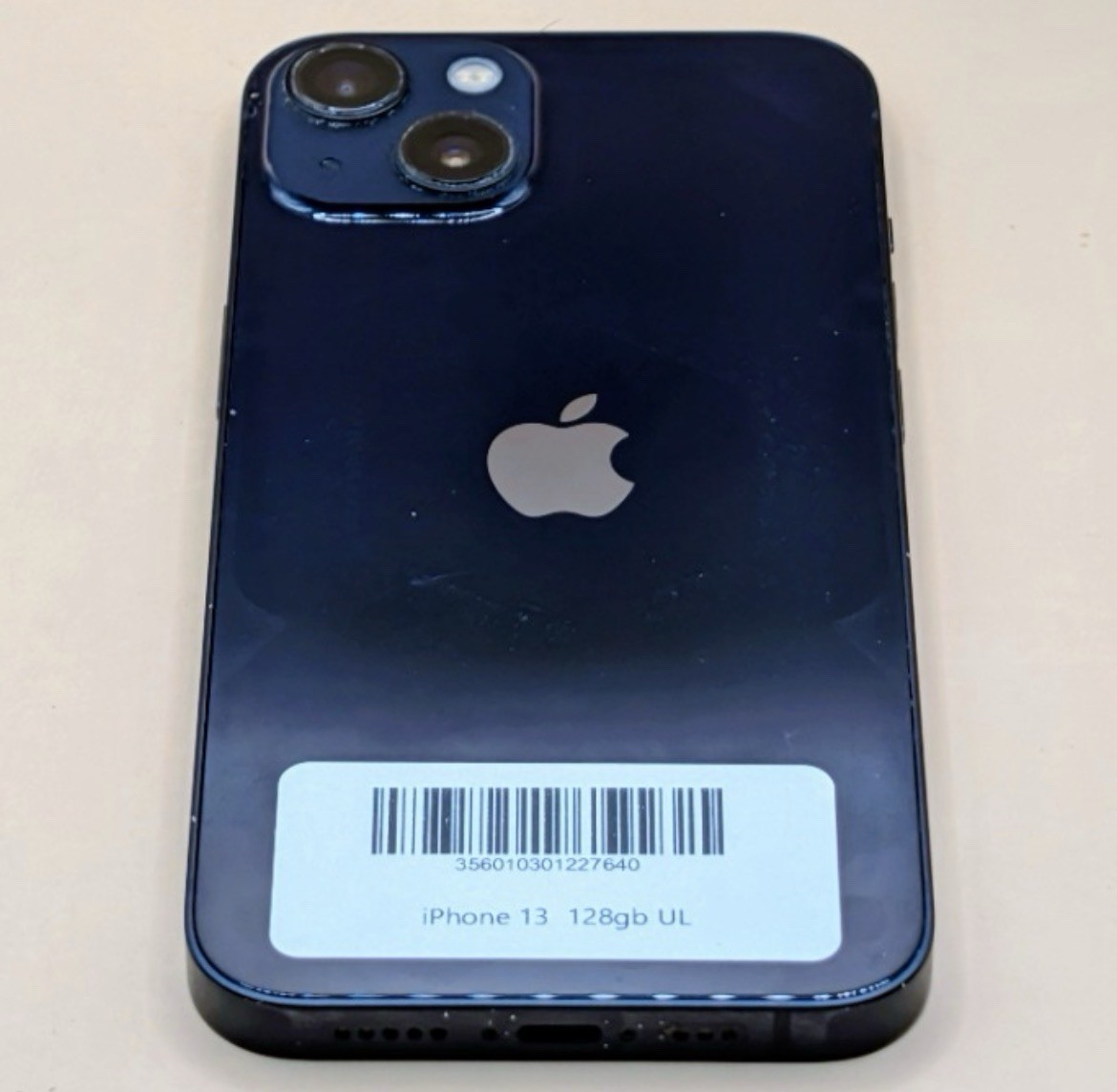 Apple iPhone 13 Blue 128GB Unlocked 12MP Bluetooth Wi-Fi iOS ML933LL/A