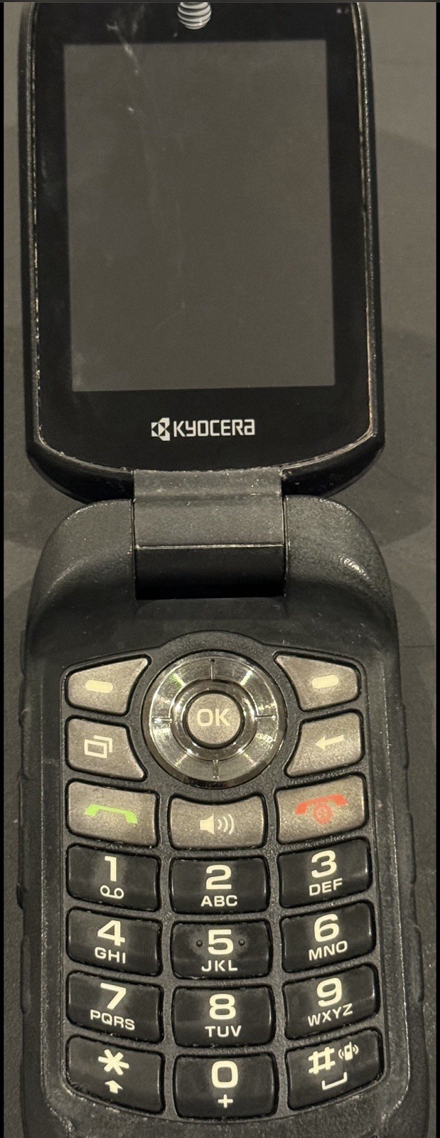 Kyocera DuraXE 8GB E4710 AT&T Flip Phone Ve