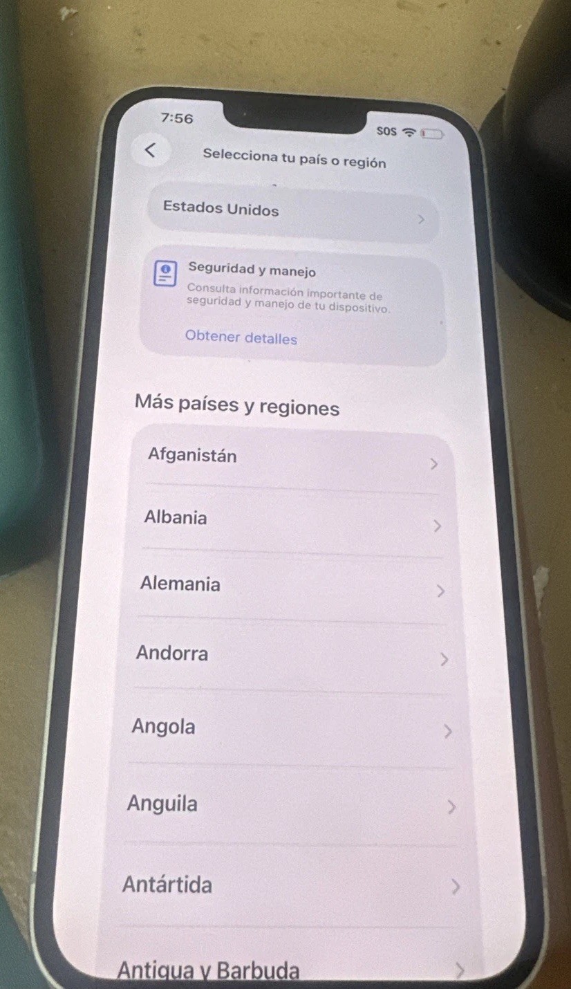 Apple iPhone 17e White 256GB Unlocked Factory Reset 100% Battery EUC