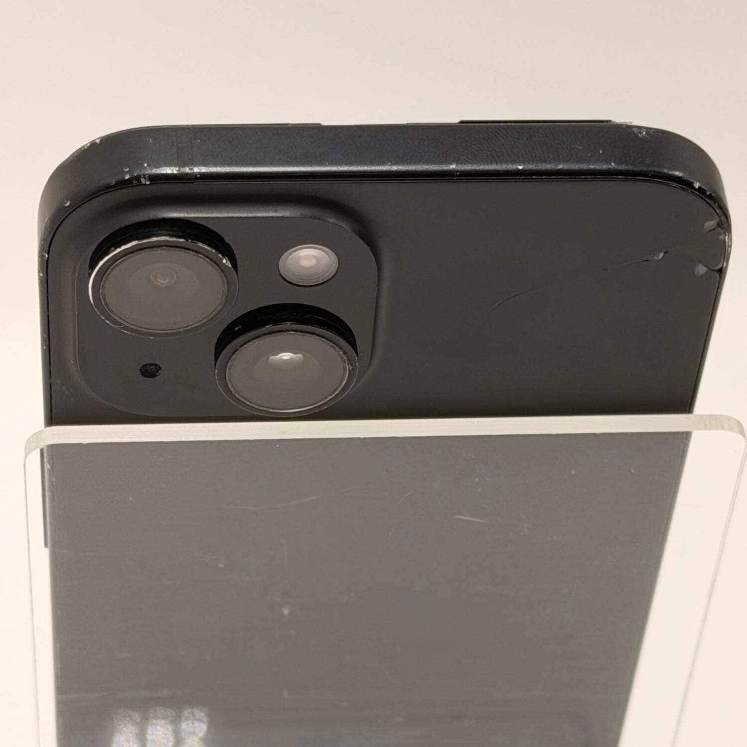 Broken Unlocked Apple iPhone 15 128GB 26.2.1 MTLV3LL/A Read