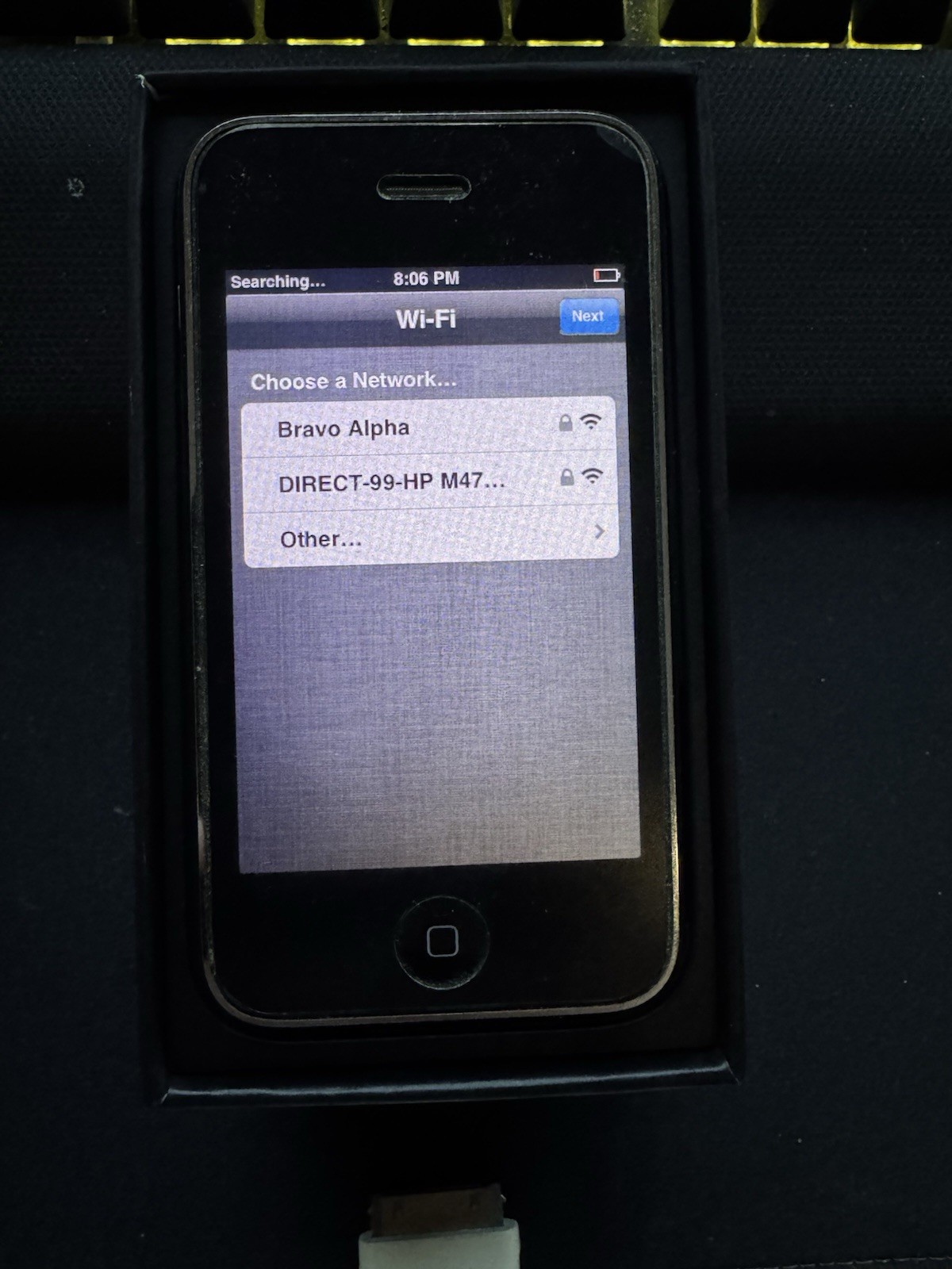 Collectable iPhone 3Gs 8GB AT&T Black MC640LL/A in Original box w/ accessories