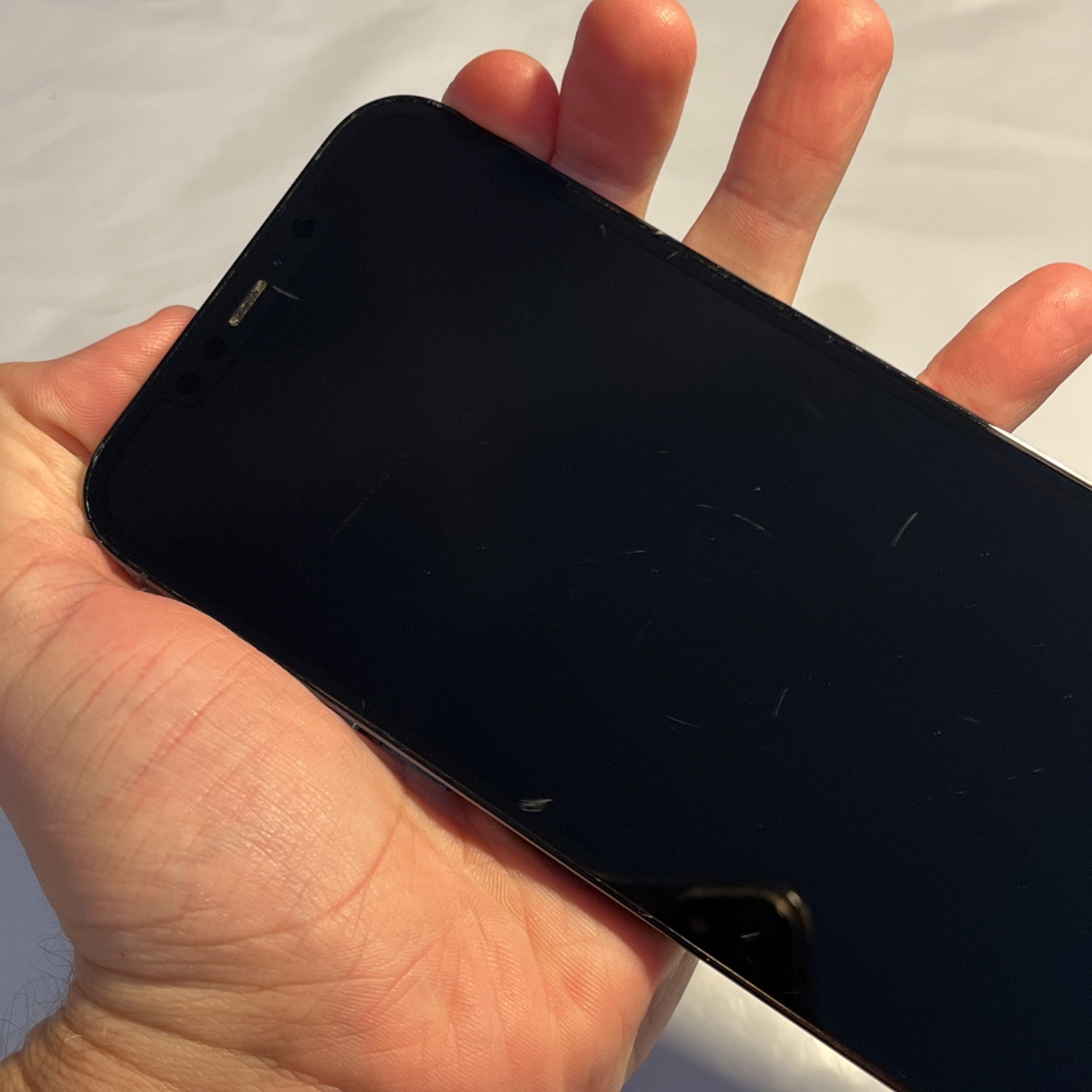 Apple iPhone 12 Pro Max – 128GB (Unlocked) ONE DEAD PIXEL -2.5x dots (T885)