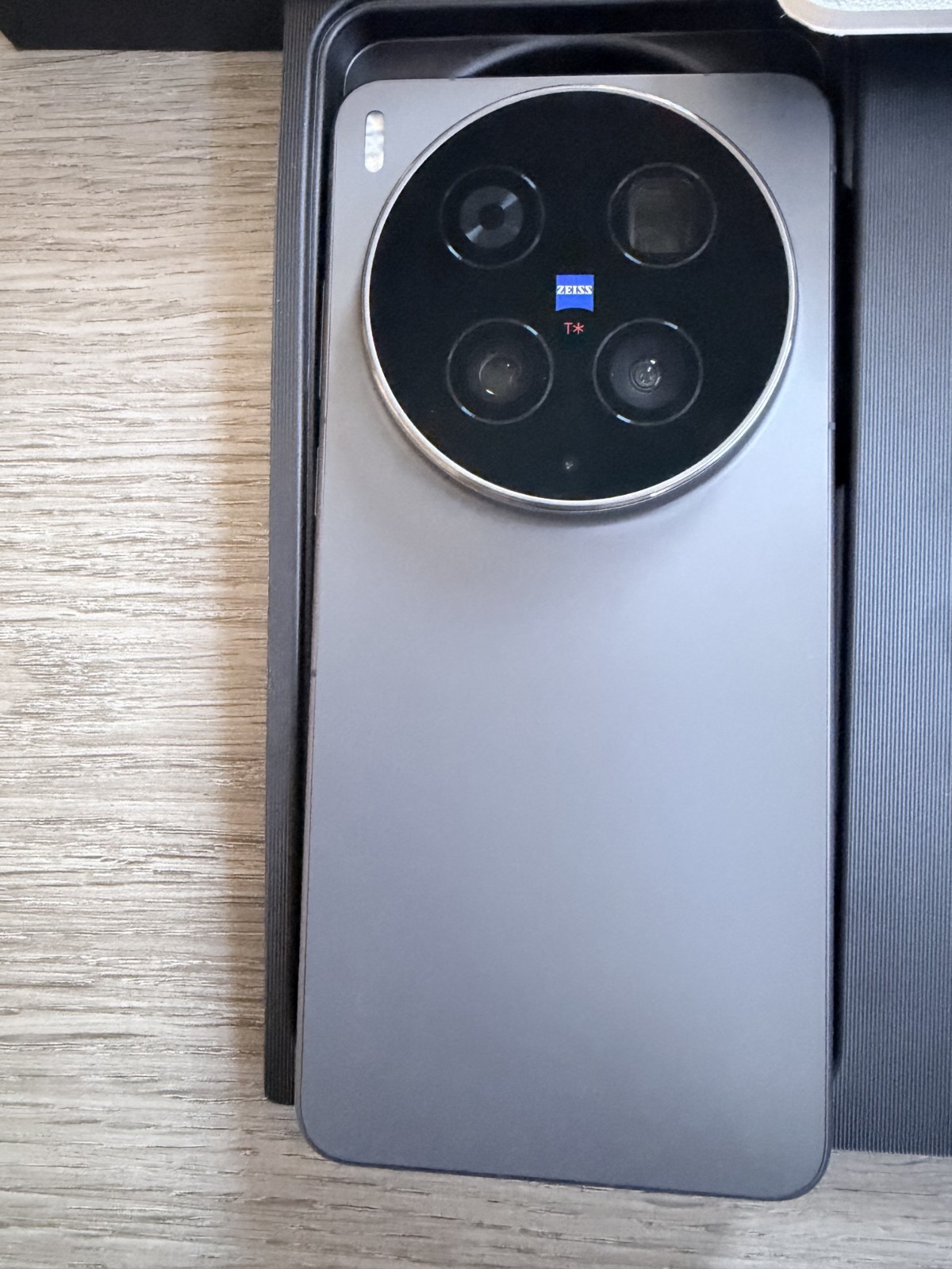 VIVO X300 Ultra 1TB 16GB Black China Model Unlocked 5g Flagship Genuine