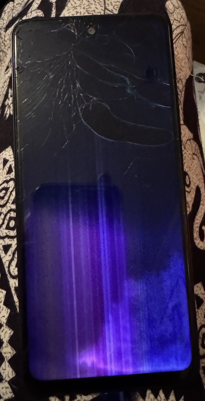 Nuu B15 6701L (Unknown) Cell Phone Fast Ship Good Used Cracked Glass Bad LCD