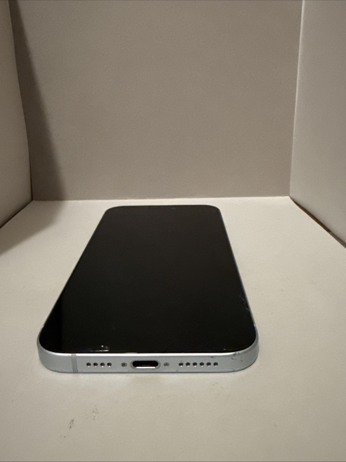 Apple iPhone 15 Plus (FOR PARTS ONLY)