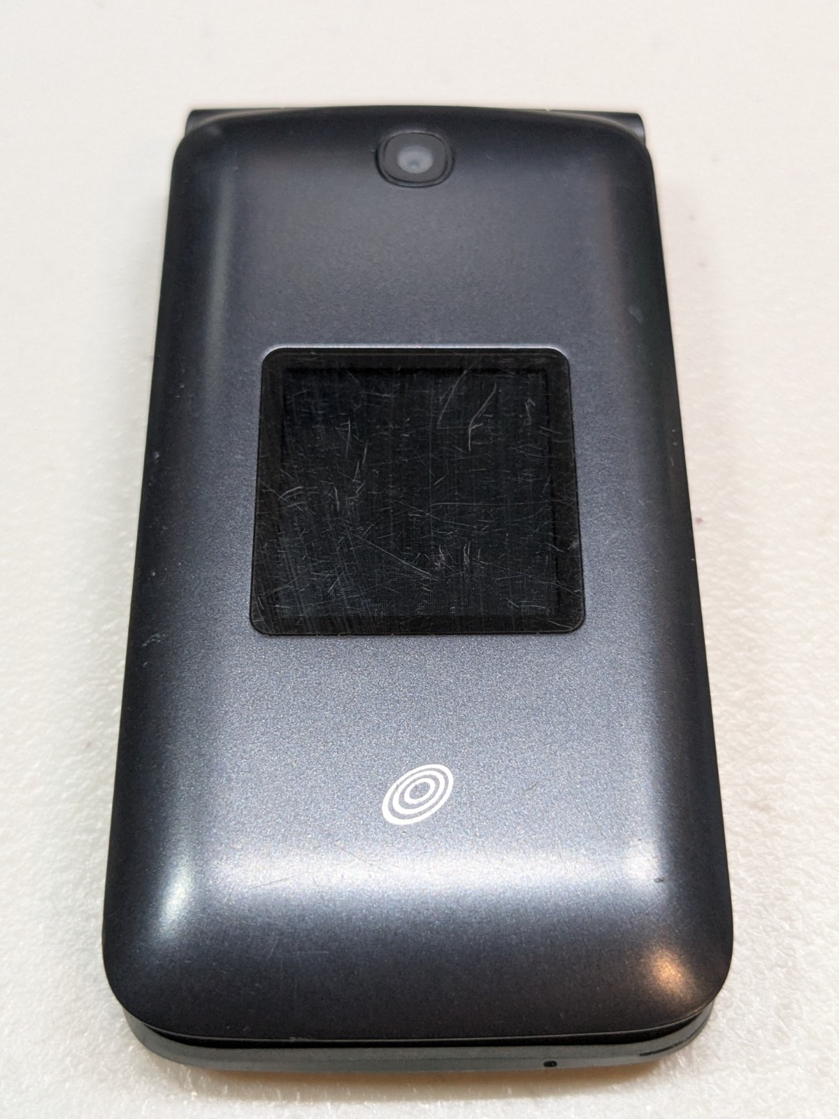 Alcatel MyFlip A405DL – Gray and Black ( TracFone ) 4G VoLTE Flip Phone
