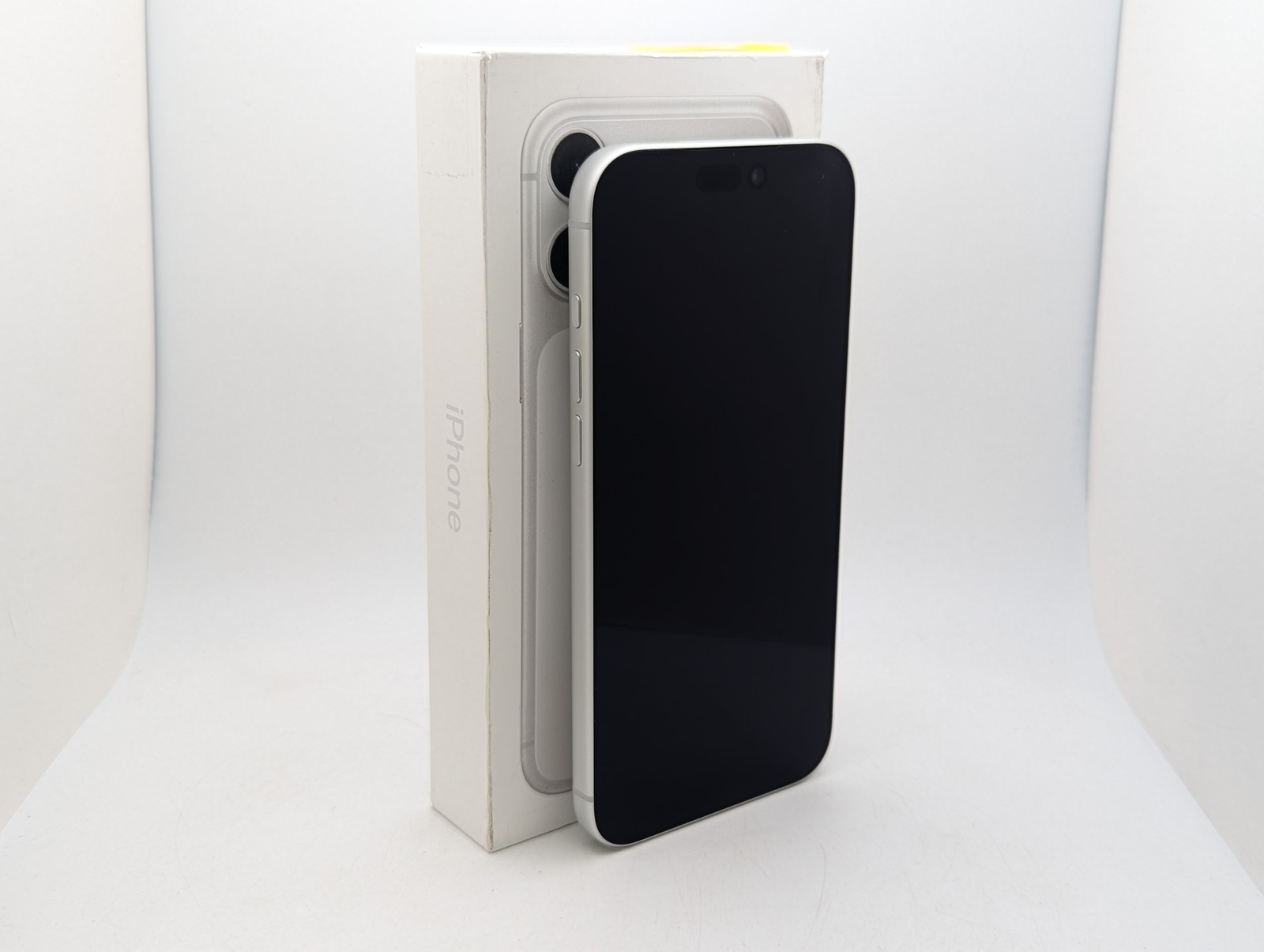 Apple iPhone 17 Pro Max A3257 256GB | Silver | US GCI (ALASKA) POLICY ONLY