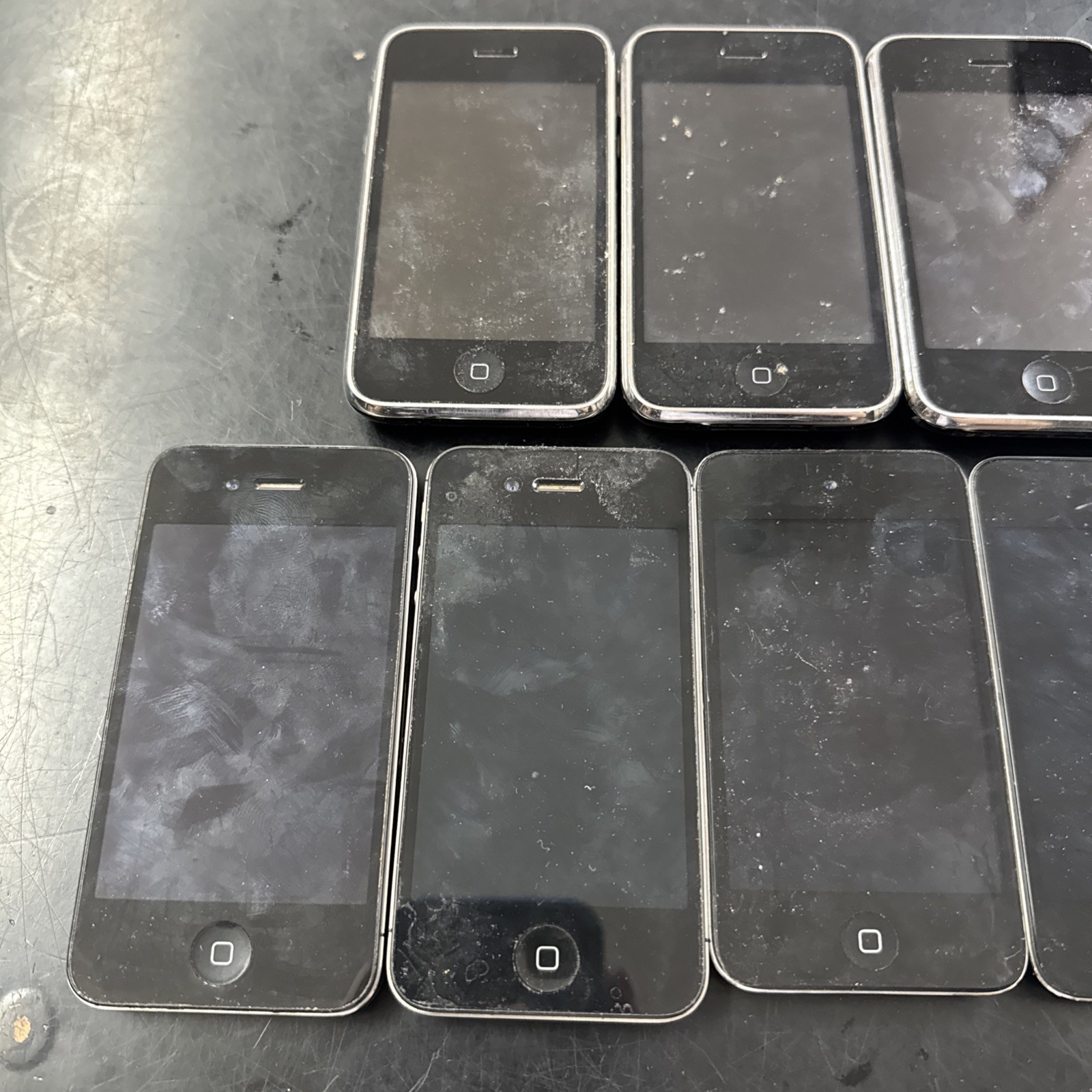 Lot Of 10 – Apple iPhone 3GS 16GB A1303 / iPhone 4 A1332 / Touch 4 – Untested H7